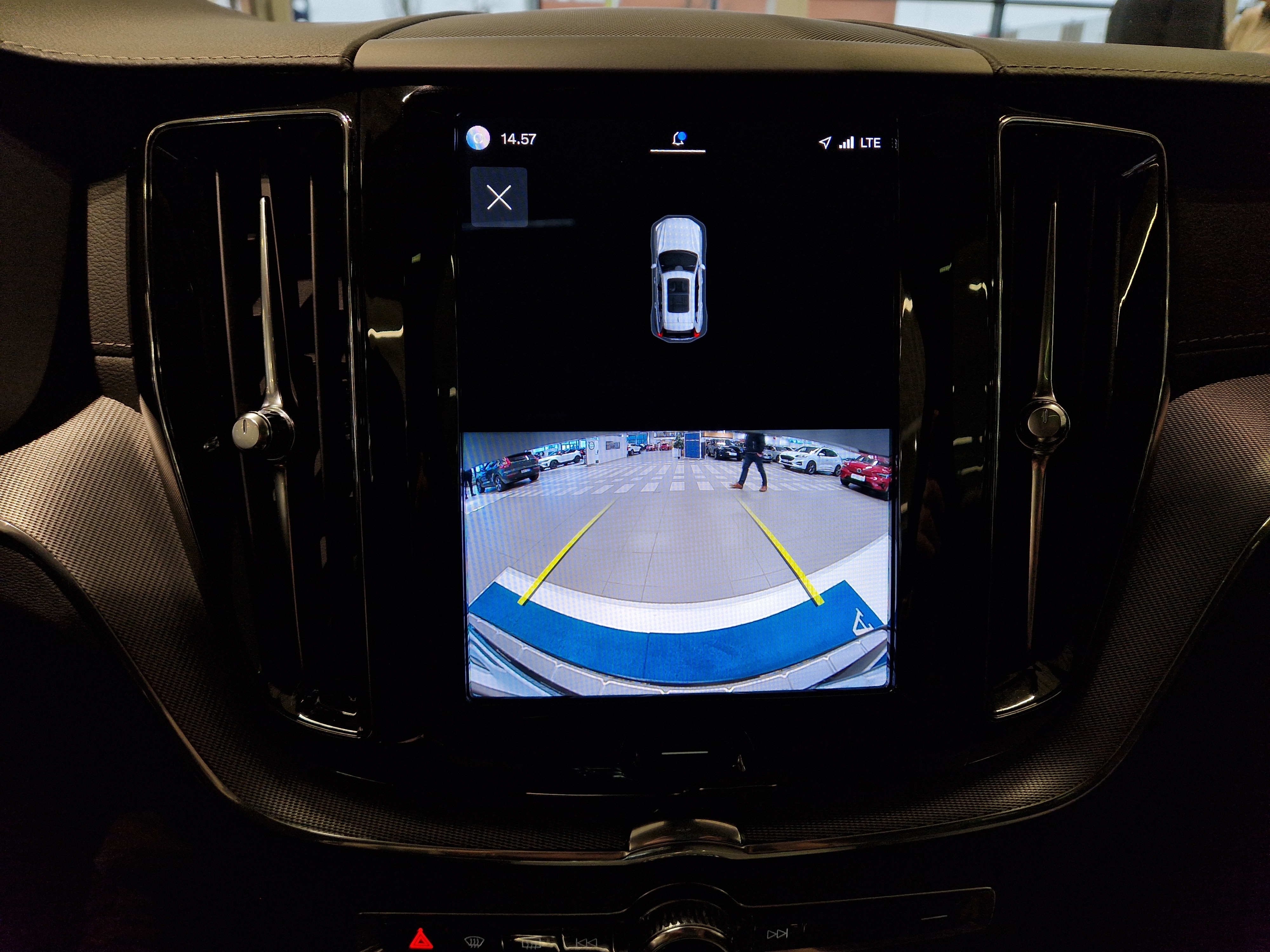 Volvo EC40 TWIN LIMITED EDITION ULTRA