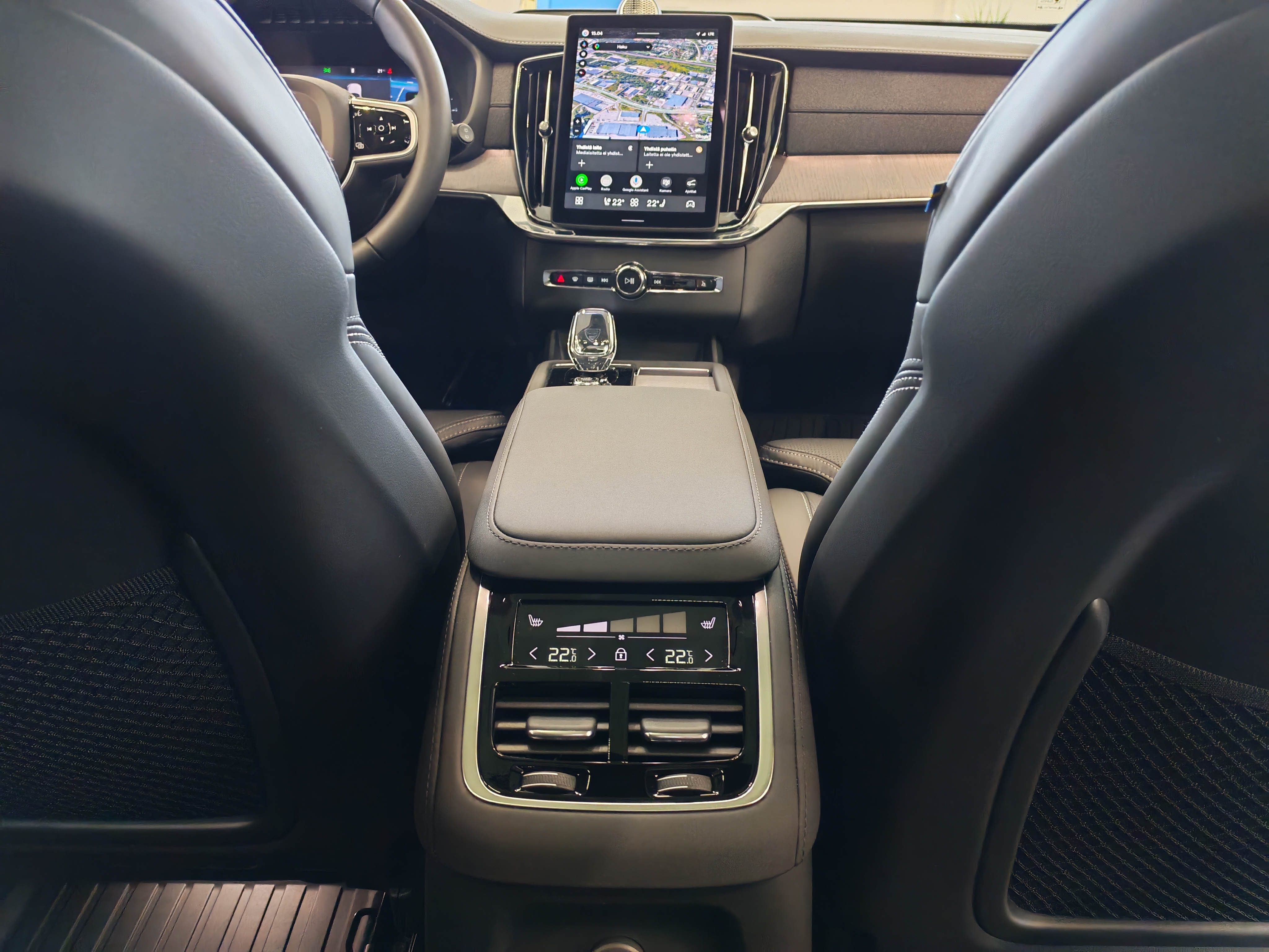 Volvo XC90 T8 AWD LONG RANGE ULTRA BRIGHT.