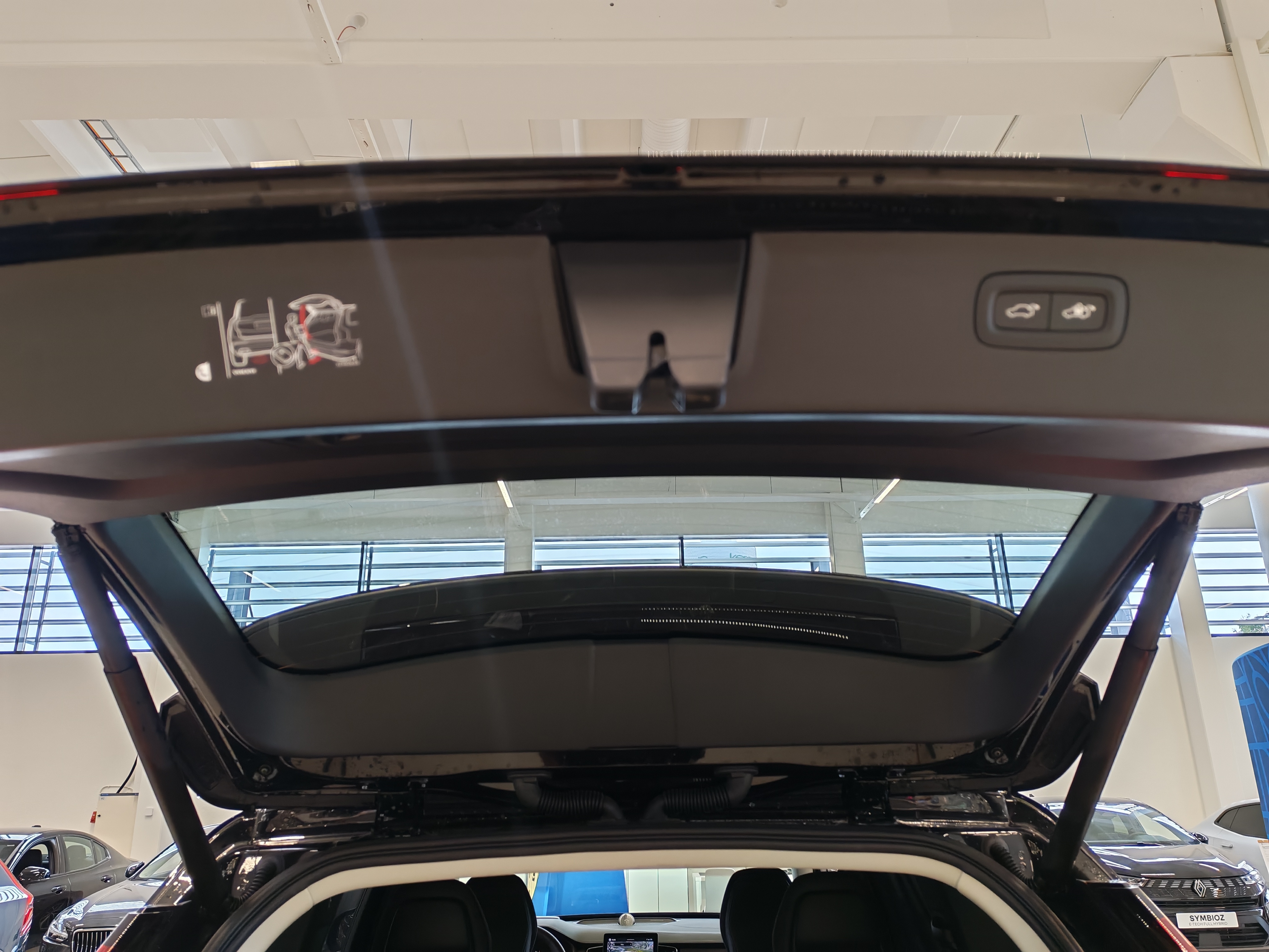 Volvo XC90 T8 AWD LONG RANGE ULTRA BRIGHT.