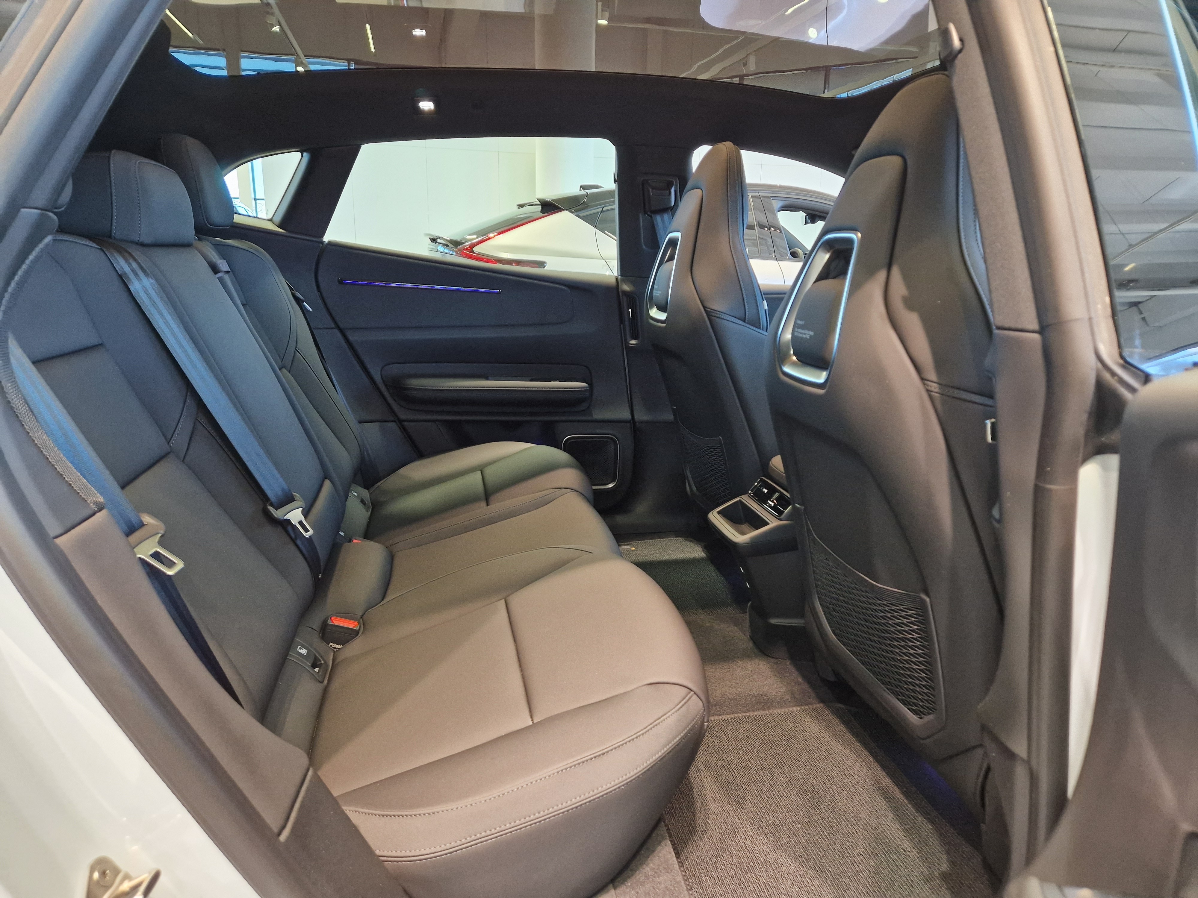 Polestar 4 LONG RANGE SINGLE MOTOR