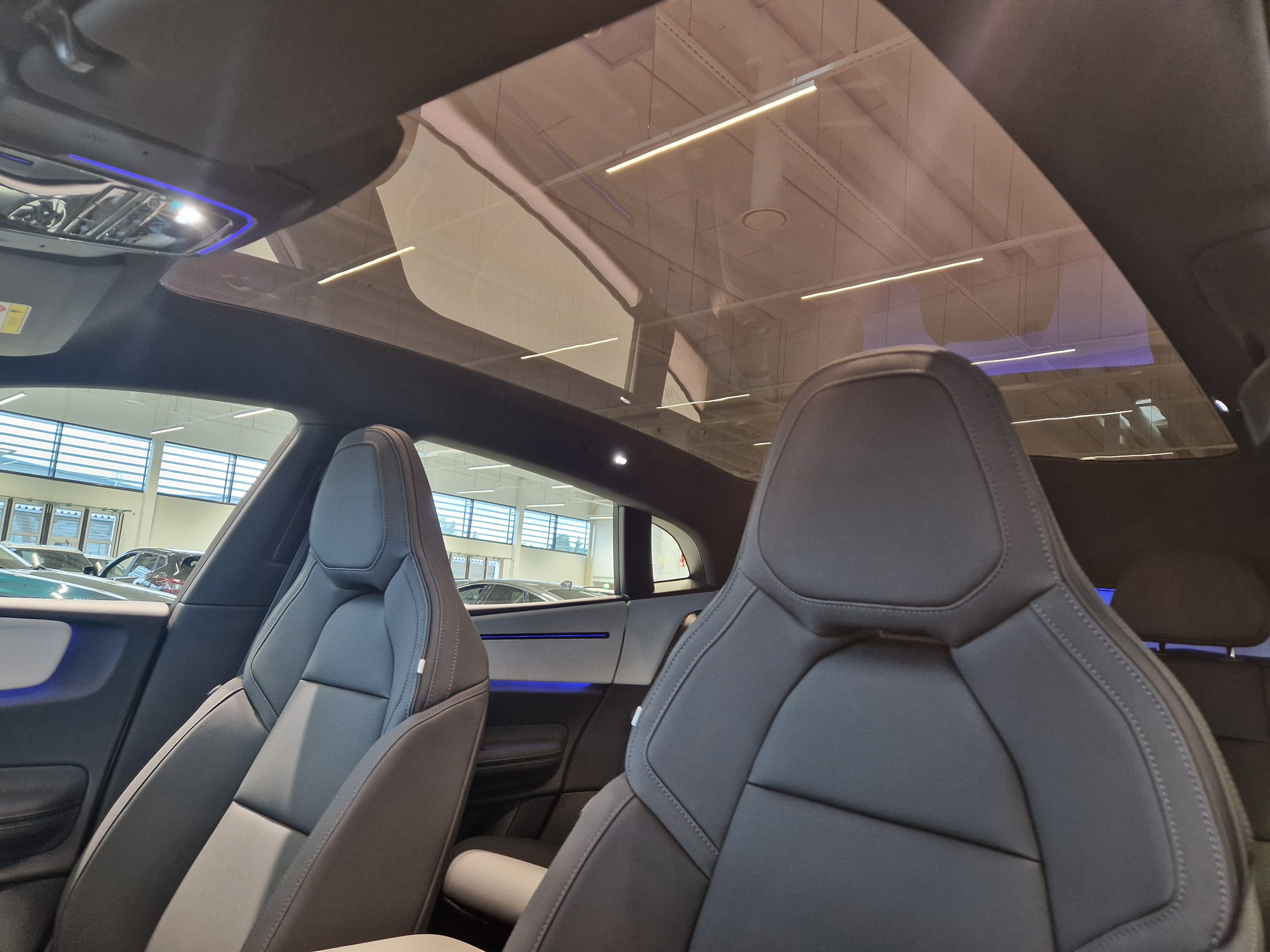 Polestar 4 LONG RANGE SINGLE MOTOR BUSINESS
