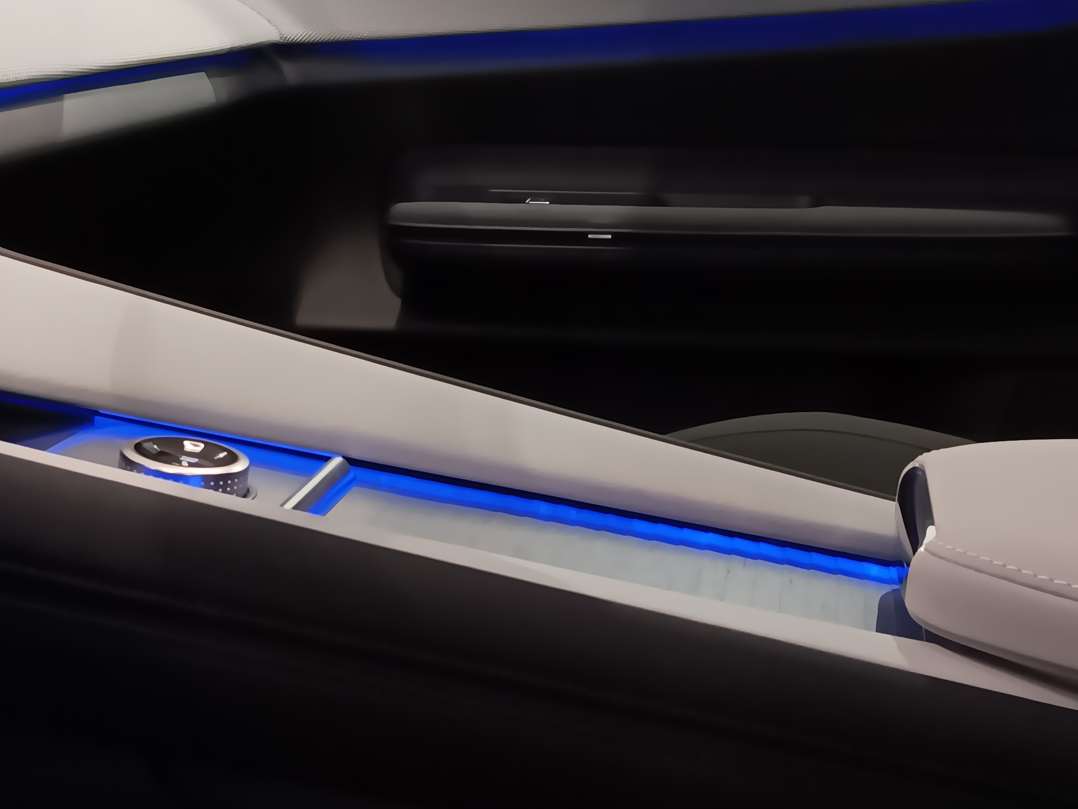 Polestar 4 LONG RANGE SINGLE MOTOR BUSINESS