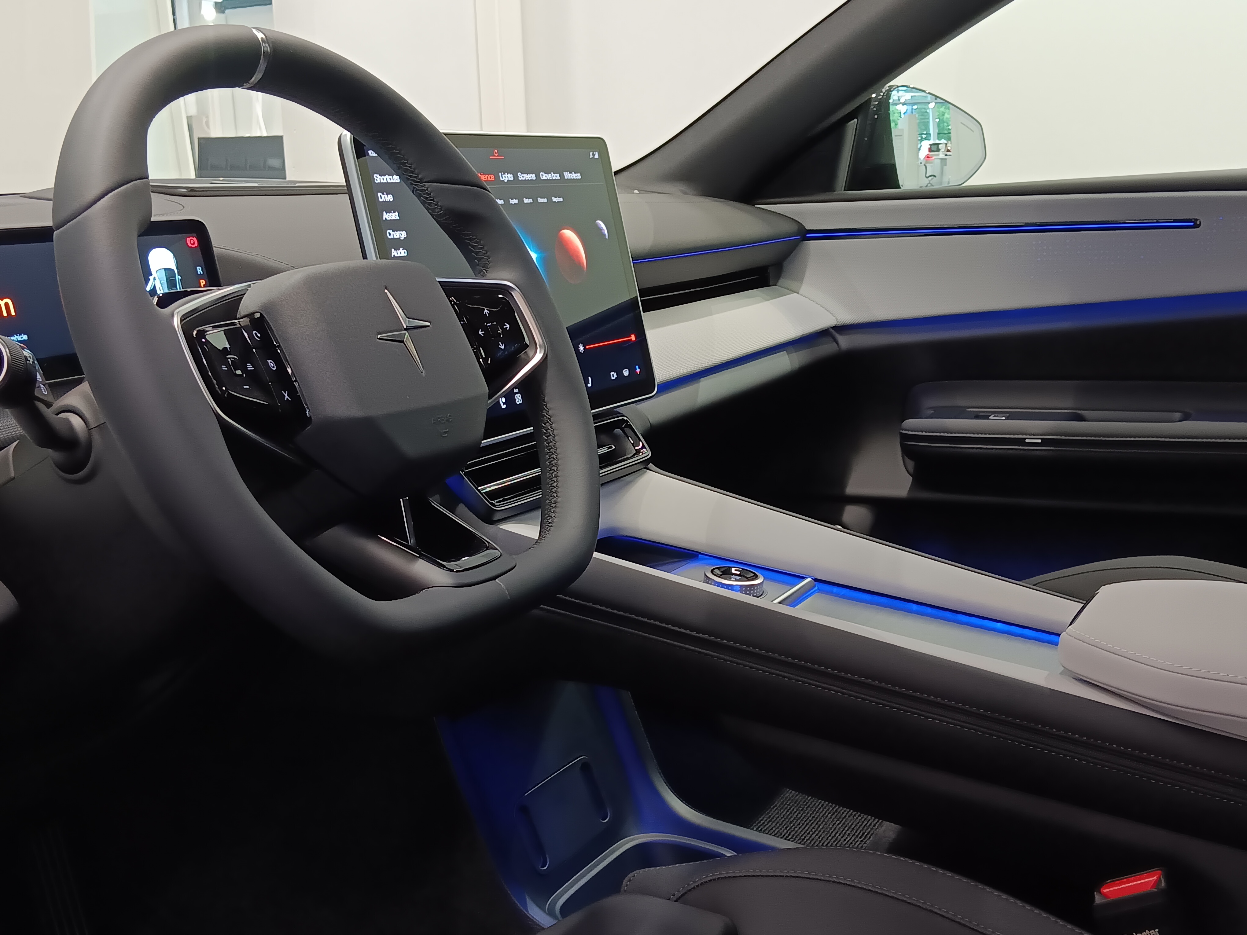 Polestar 4 LONG RANGE SINGLE MOTOR BUSINESS