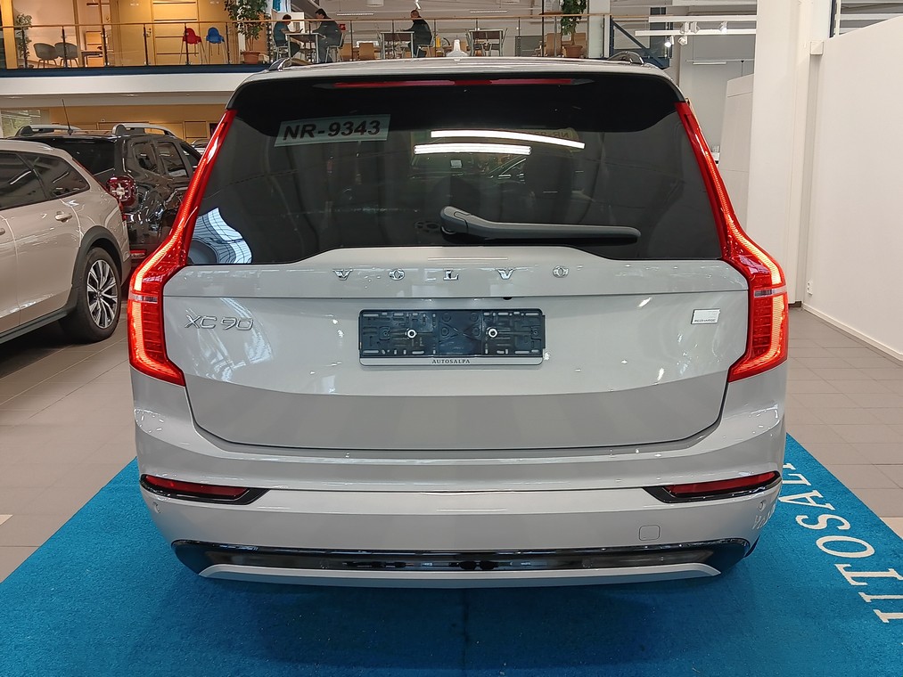 Volvo XC90 T8 AWD LONG RANGE ULTIMATE DARK TAKUU 24KK/40TKM.