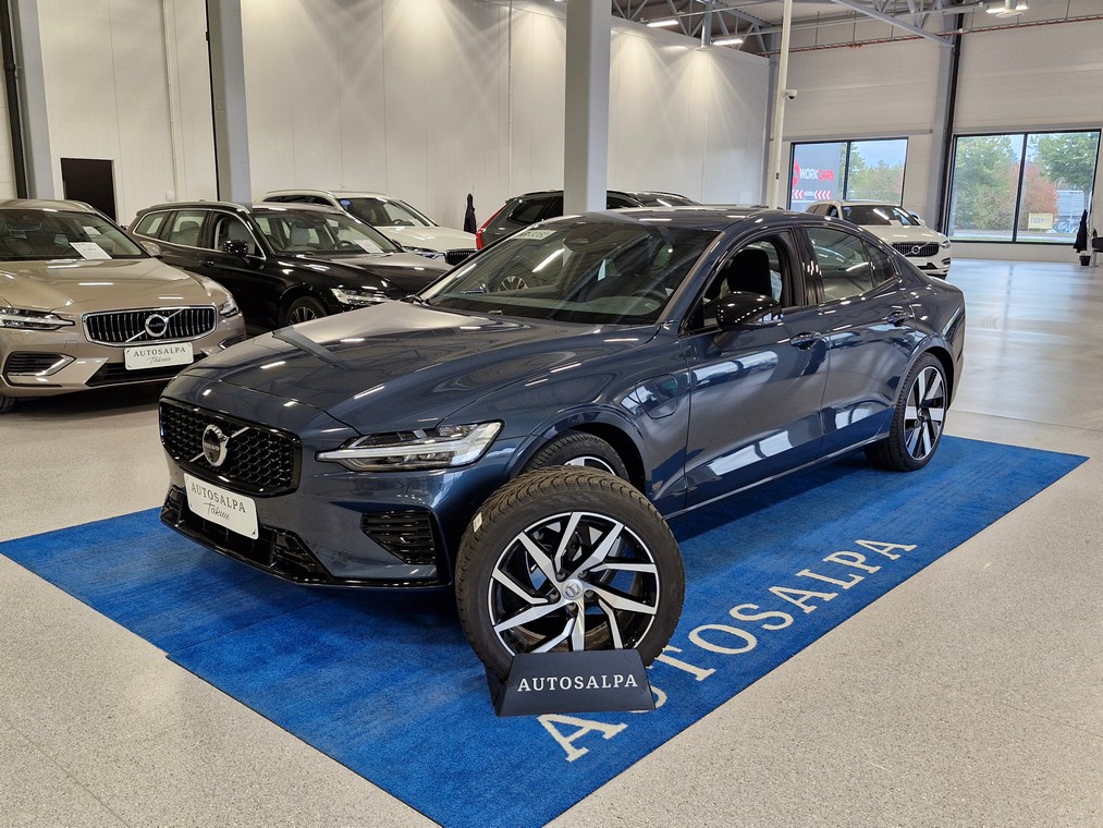 Volvo S60 T6 AWD LONG RANGE PLUS DARK TAKUU 24KK/40TKM