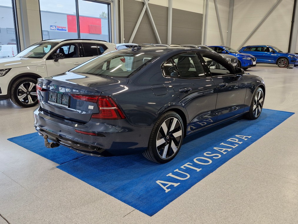 Volvo S60 T6 AWD LONG RANGE PLUS DARK TAKUU 24KK/40TKM