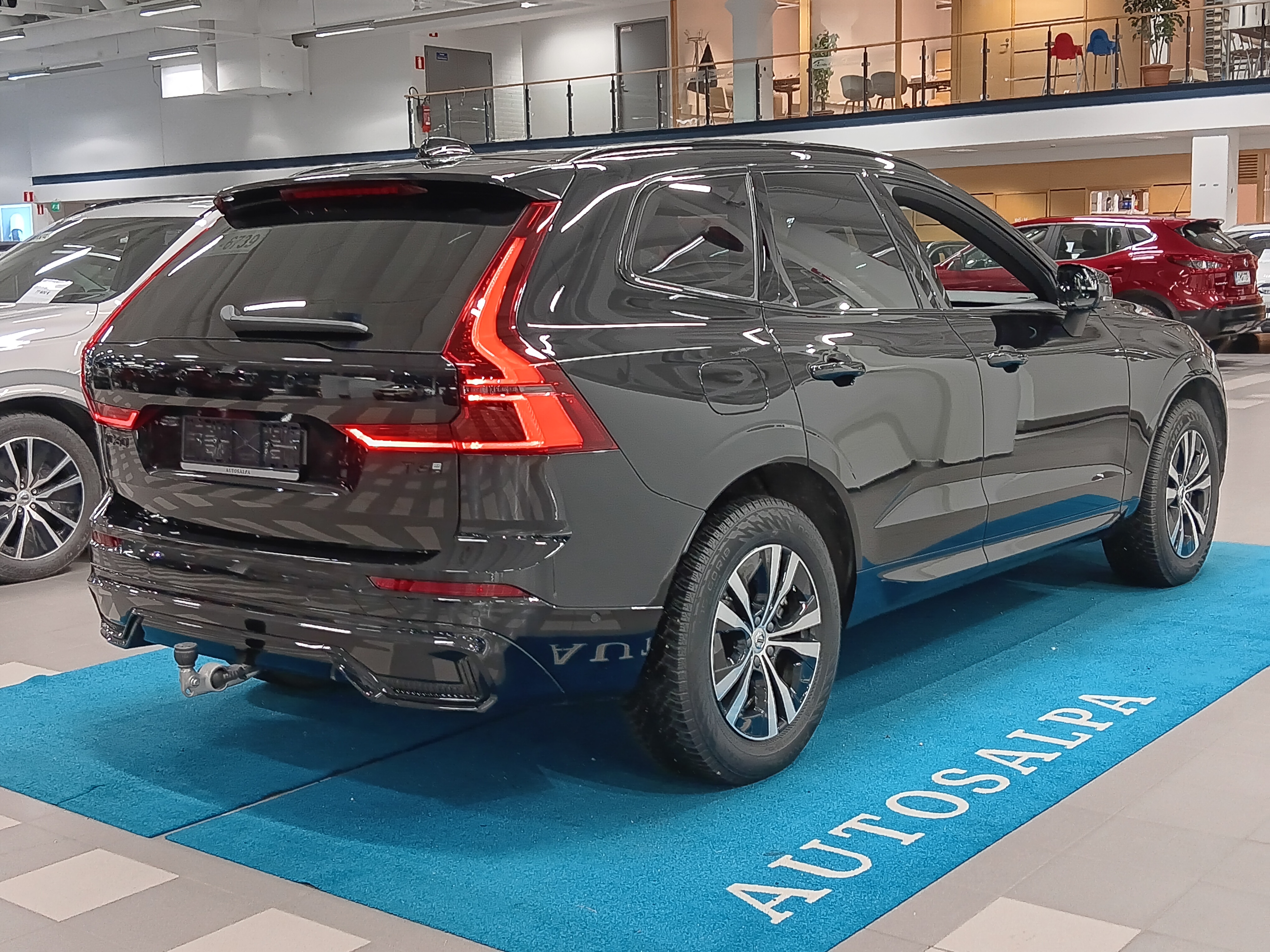 Volvo XC60 T6 AWD LONG RANGE PLUS BLACK EDITION