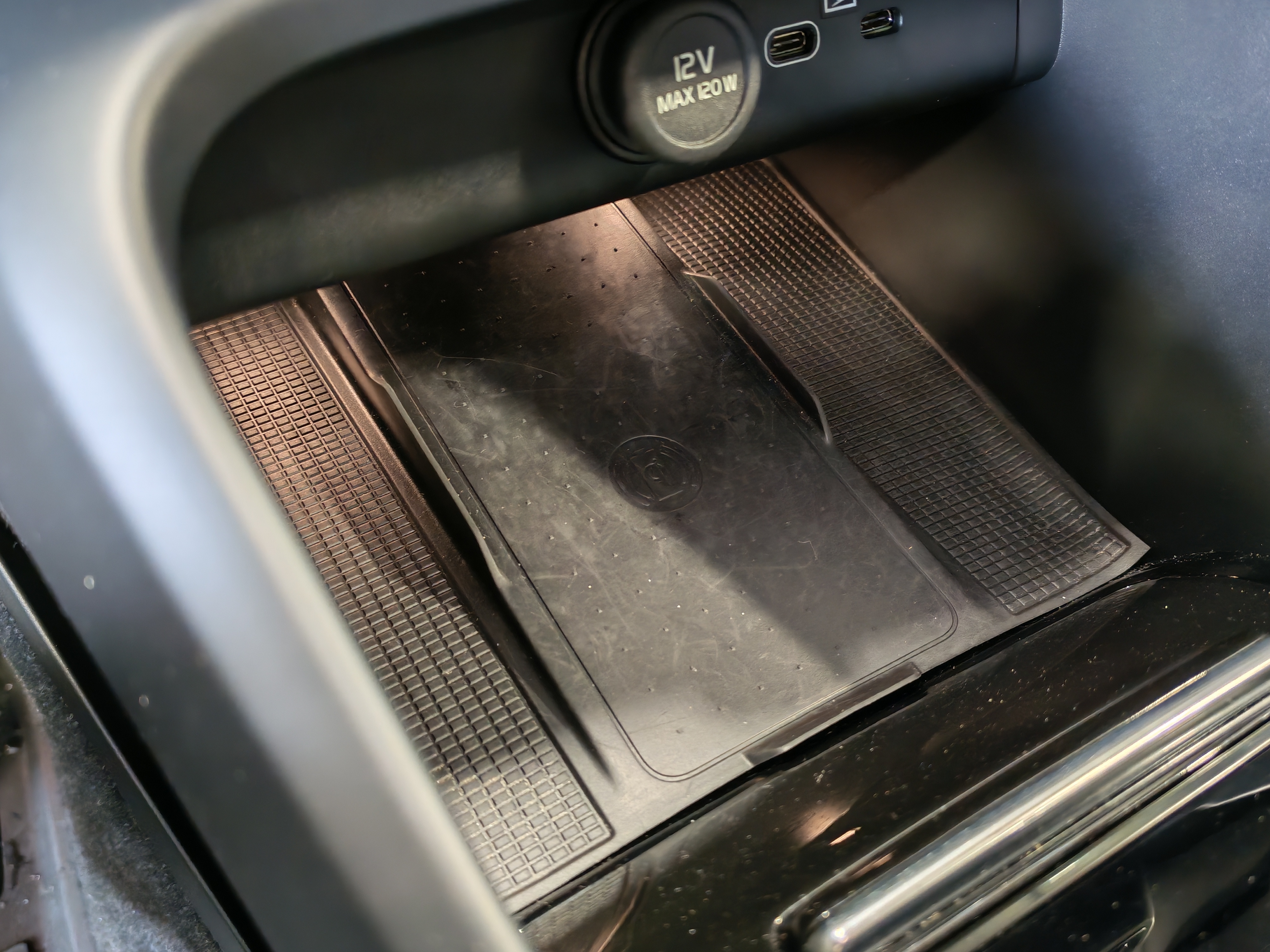 Volvo C40 RECHARGE TWIN ULTIMATE TAKUU 24KK/40TKM.