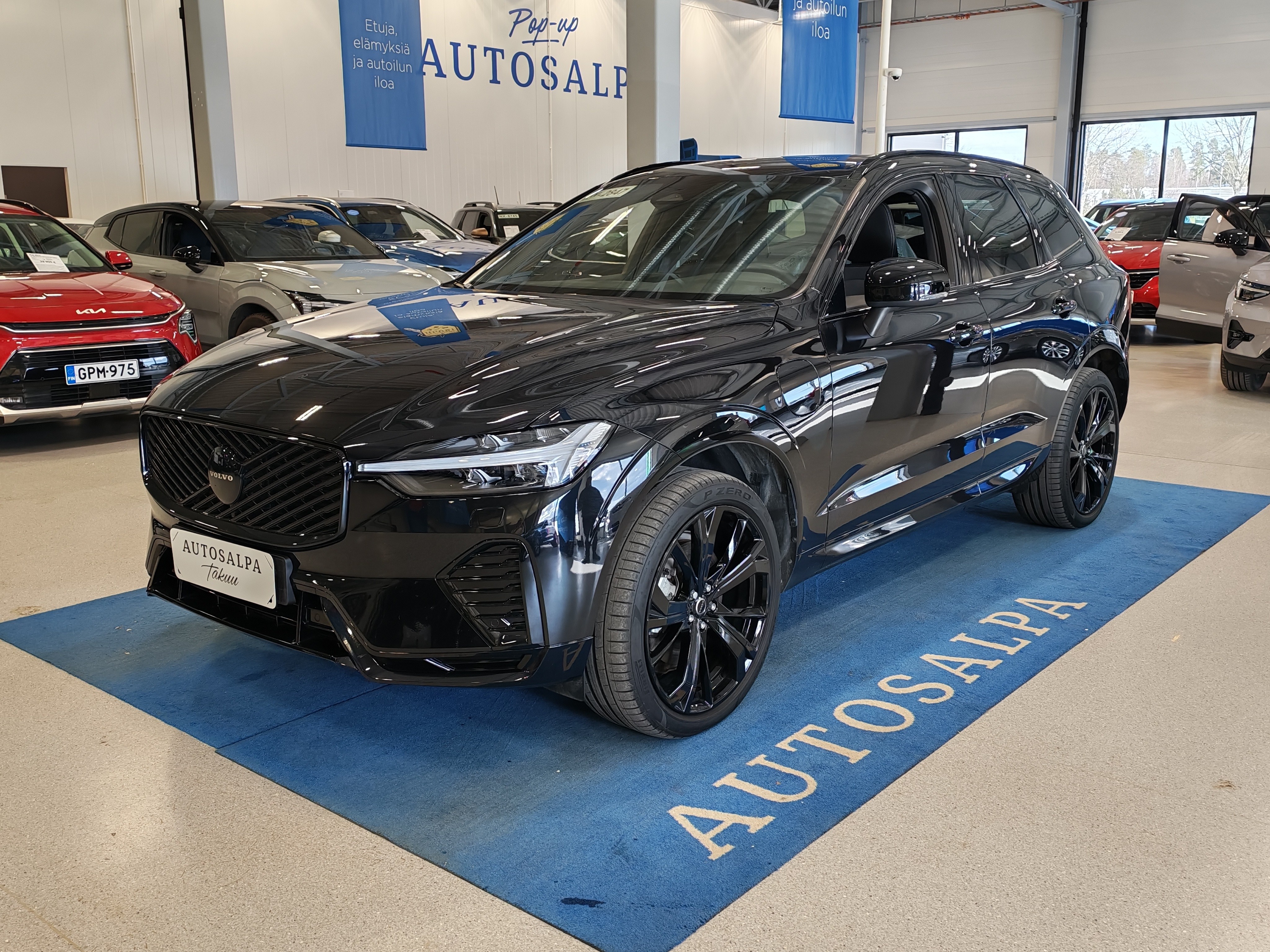 Volvo XC60 T6 AWD LONG RANGE PLUS BLACK EDITION