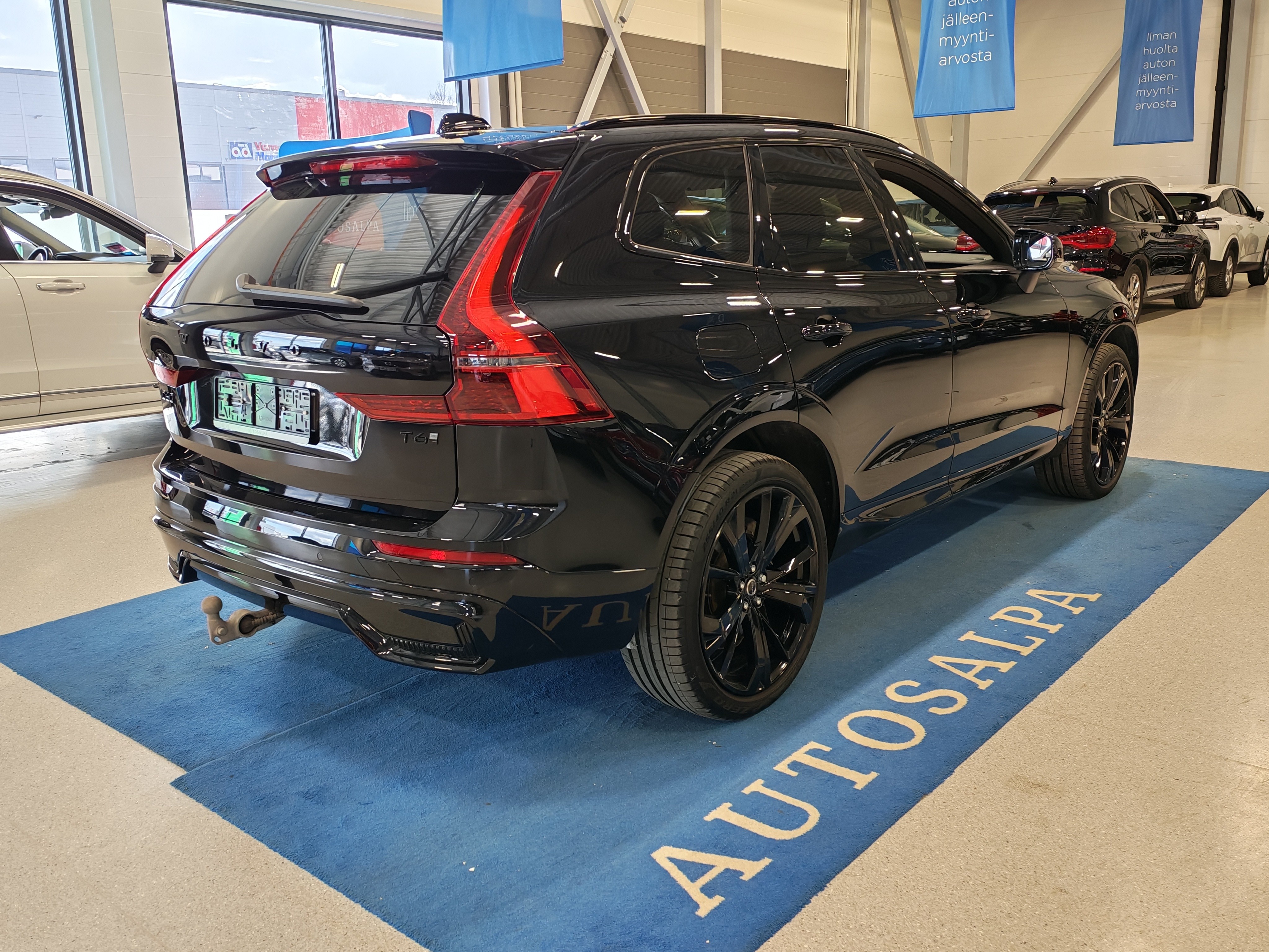 Volvo XC60 T6 AWD LONG RANGE PLUS BLACK EDITION