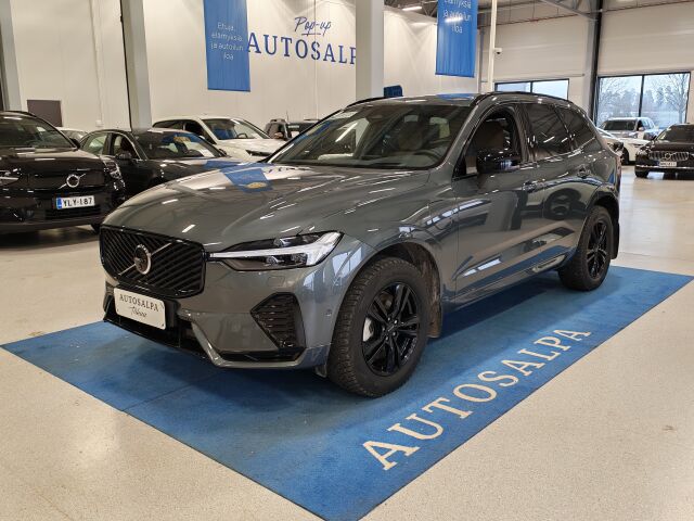 volvo XC60 T6 AWD LONG RANGE PLUS  BLACK EDITION.