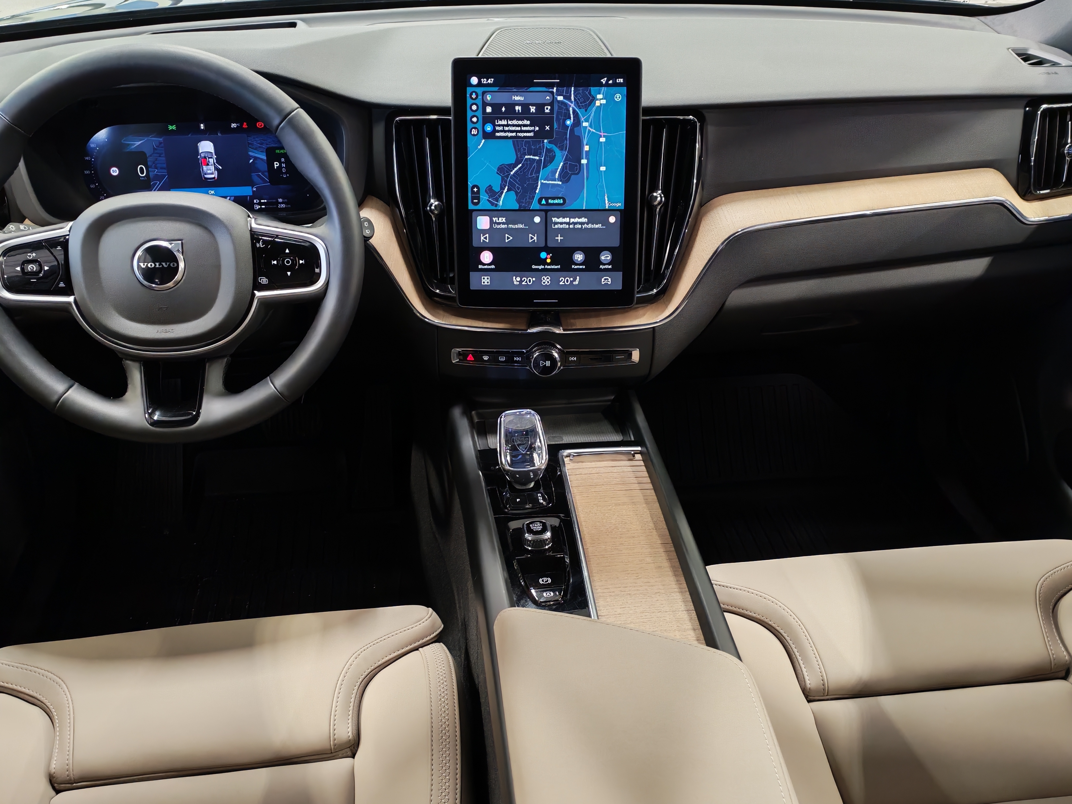 Volvo XC60 T6 AWD LONG RANGE PLUS DARK TAKUU 24KK/40TKM.