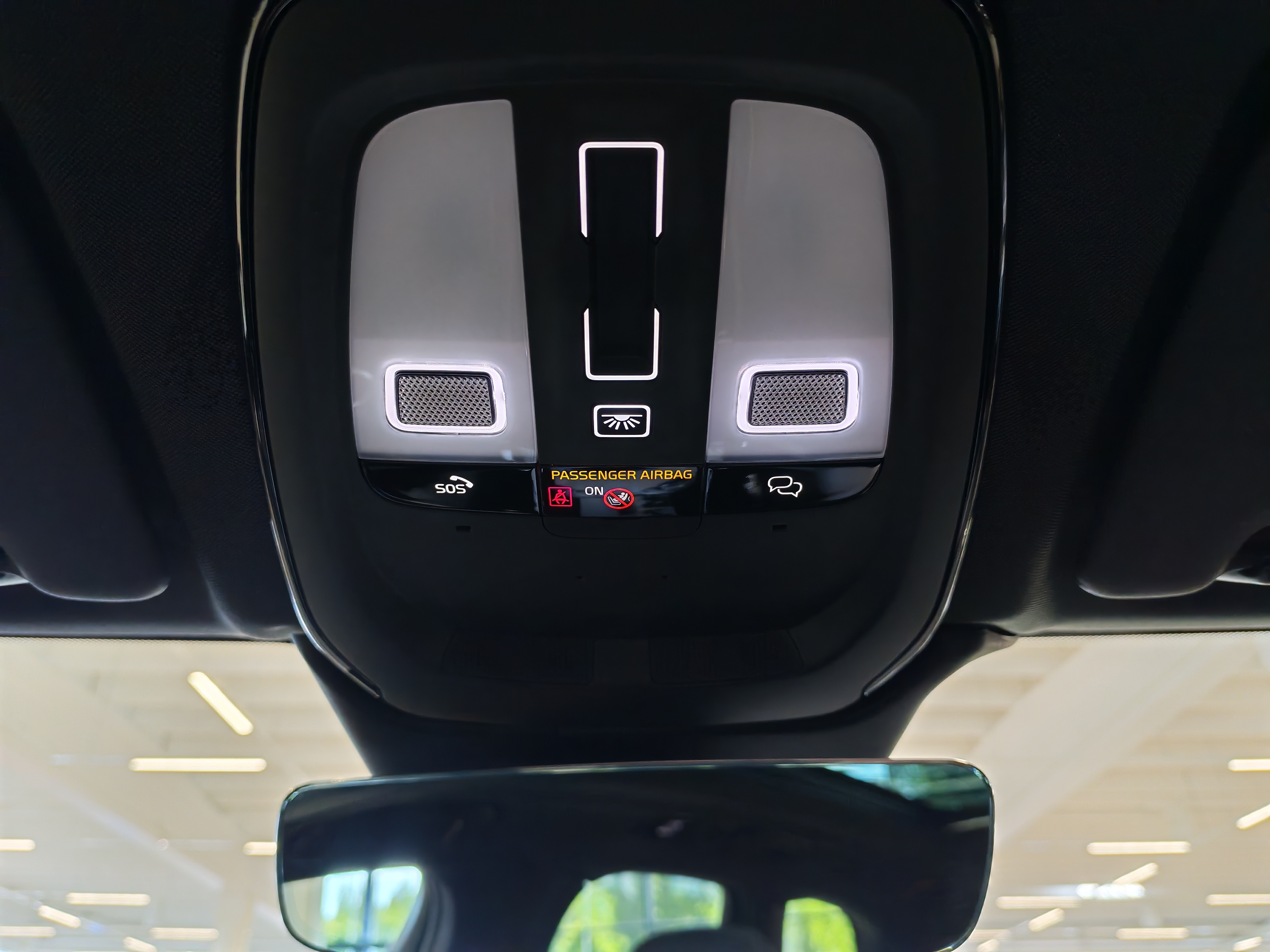 Volvo XC60 T6 AWD LONG RANGE PLUS BLACK EDITION.