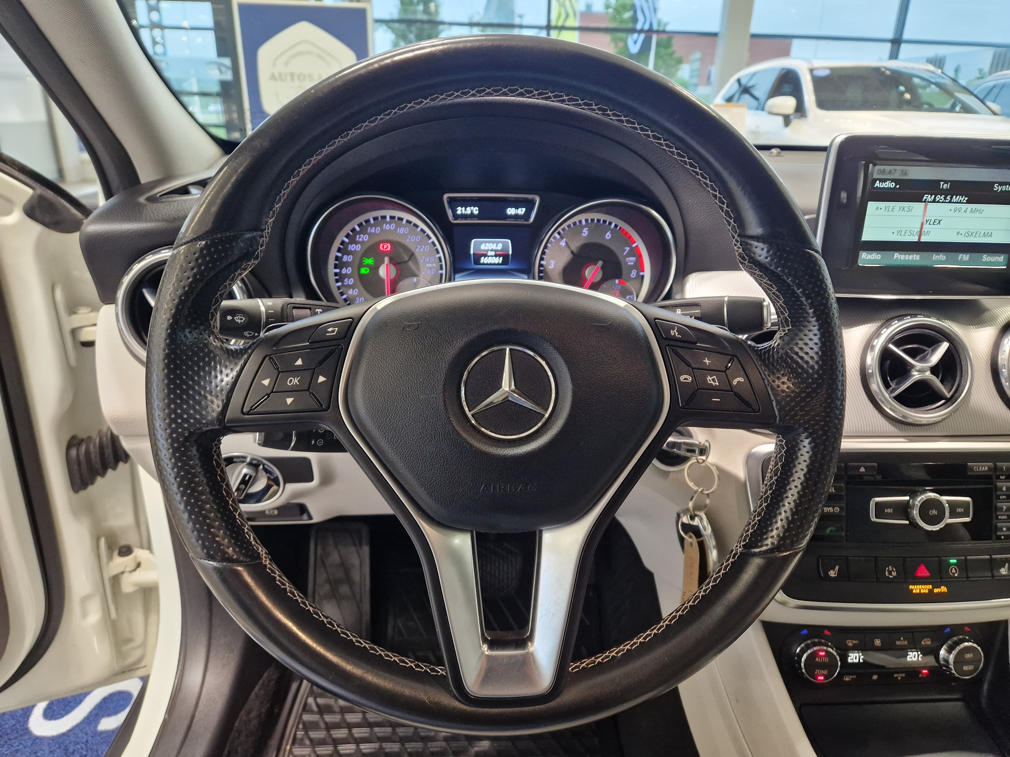 Mercedes-benz GLA 180 A PREMIUM BUSINESS