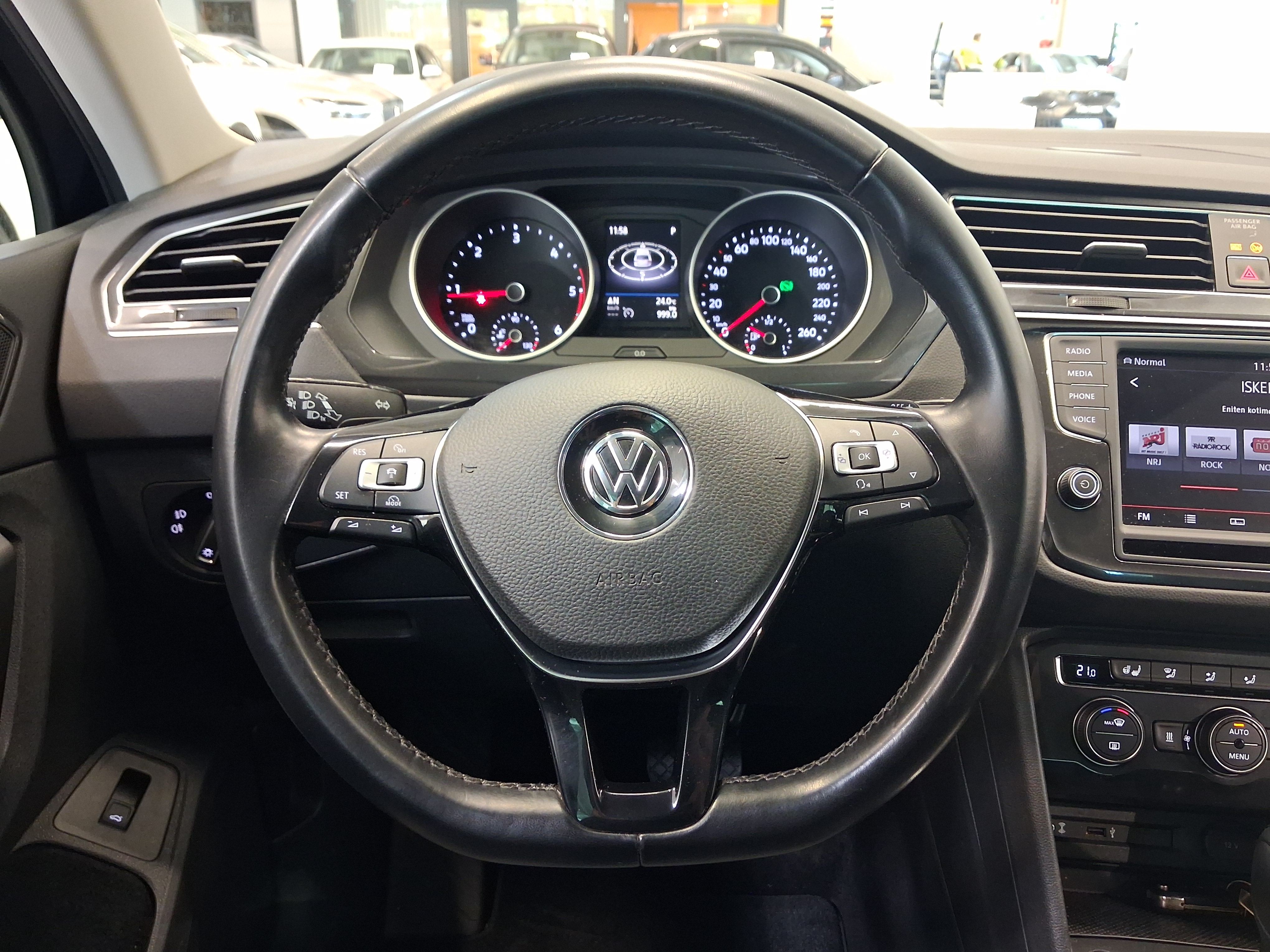 Volkswagen TIGUAN COMFORTLINE 2,0 TDI SCR 110 KW (150 HV) 4MOTION DS