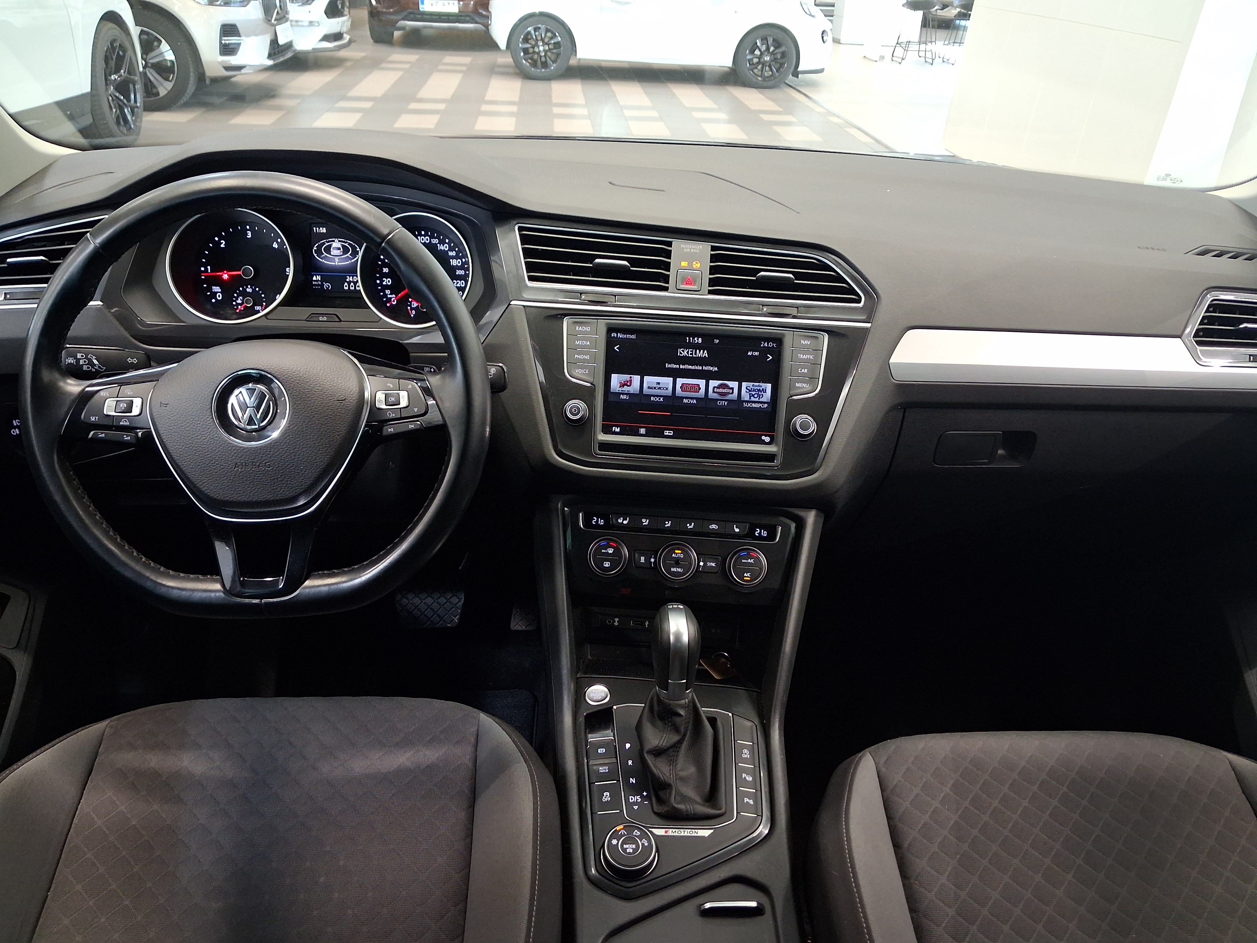 Volkswagen TIGUAN COMFORTLINE 2,0 TDI SCR 110 KW (150 HV) 4MOTION DS