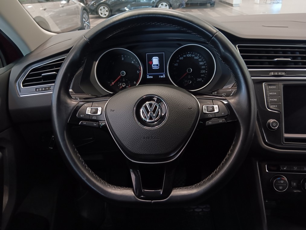 Volkswagen TIGUAN COMFORTLINE 2,0 TDI 110 KW (150 HV) 4MOTION DSG