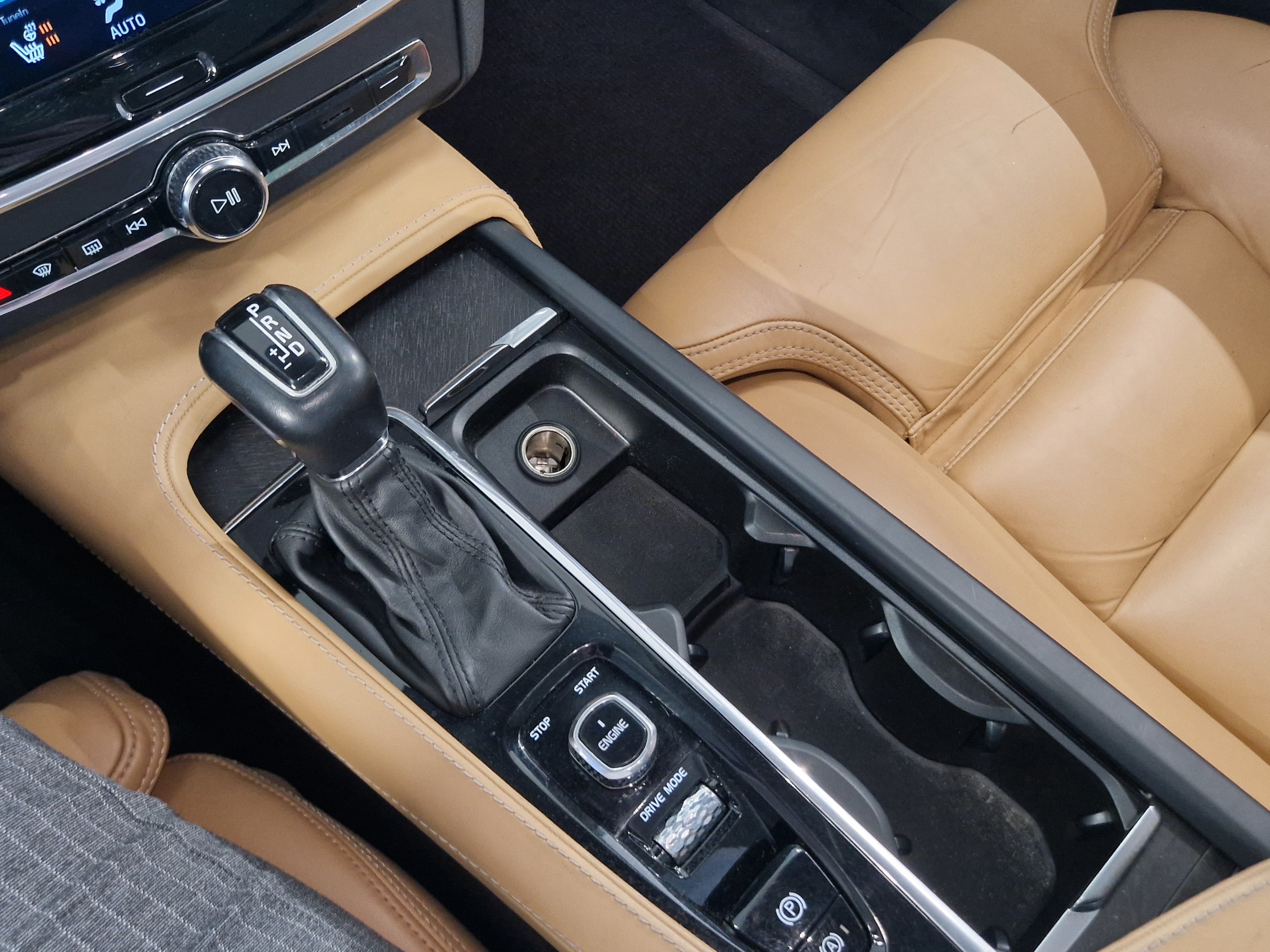 Volvo V90 CROSS COUNTRY D5 AWD PRO AUT