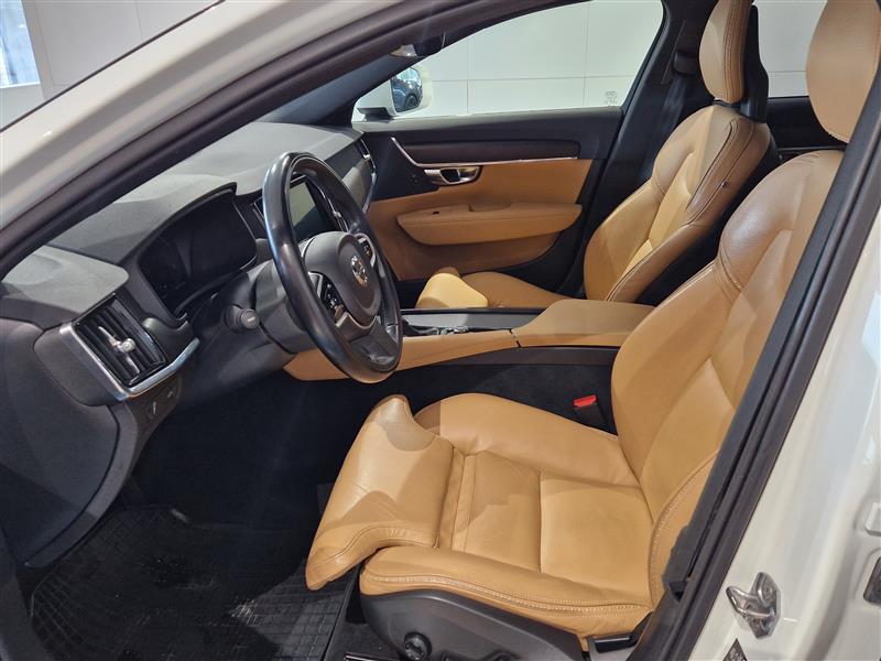 Volvo V90 Cross Country 2018, kuva 6/25