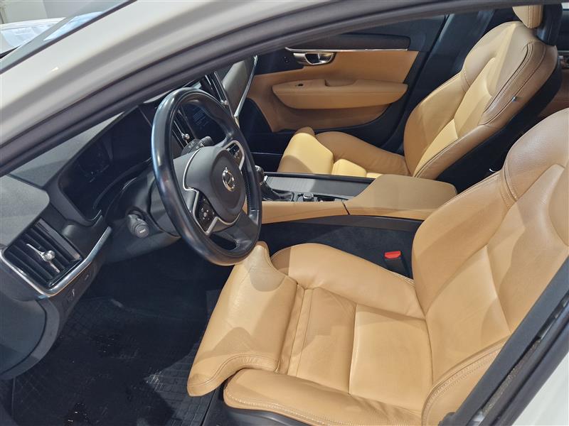 Volvo V90 Cross Country 2018, kuva 7/25