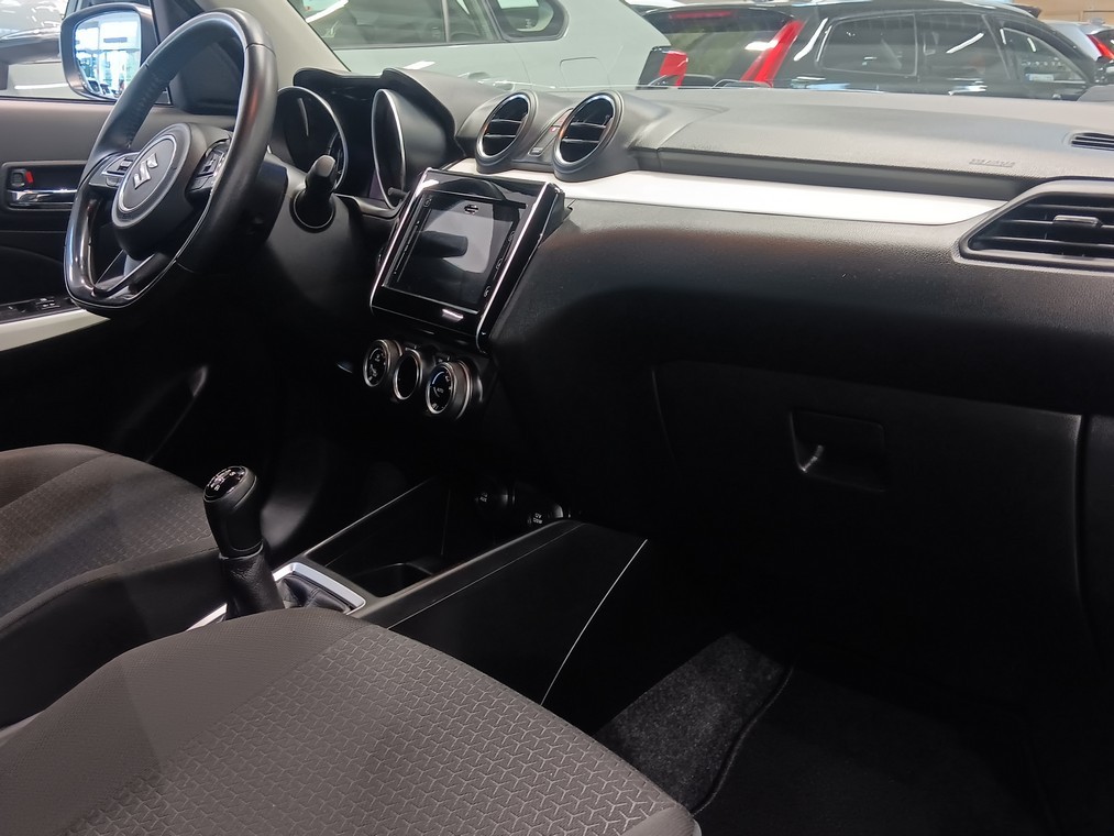 Suzuki SWIFT 1,2 DUALJET 4WD GLX 5MT HYBRID