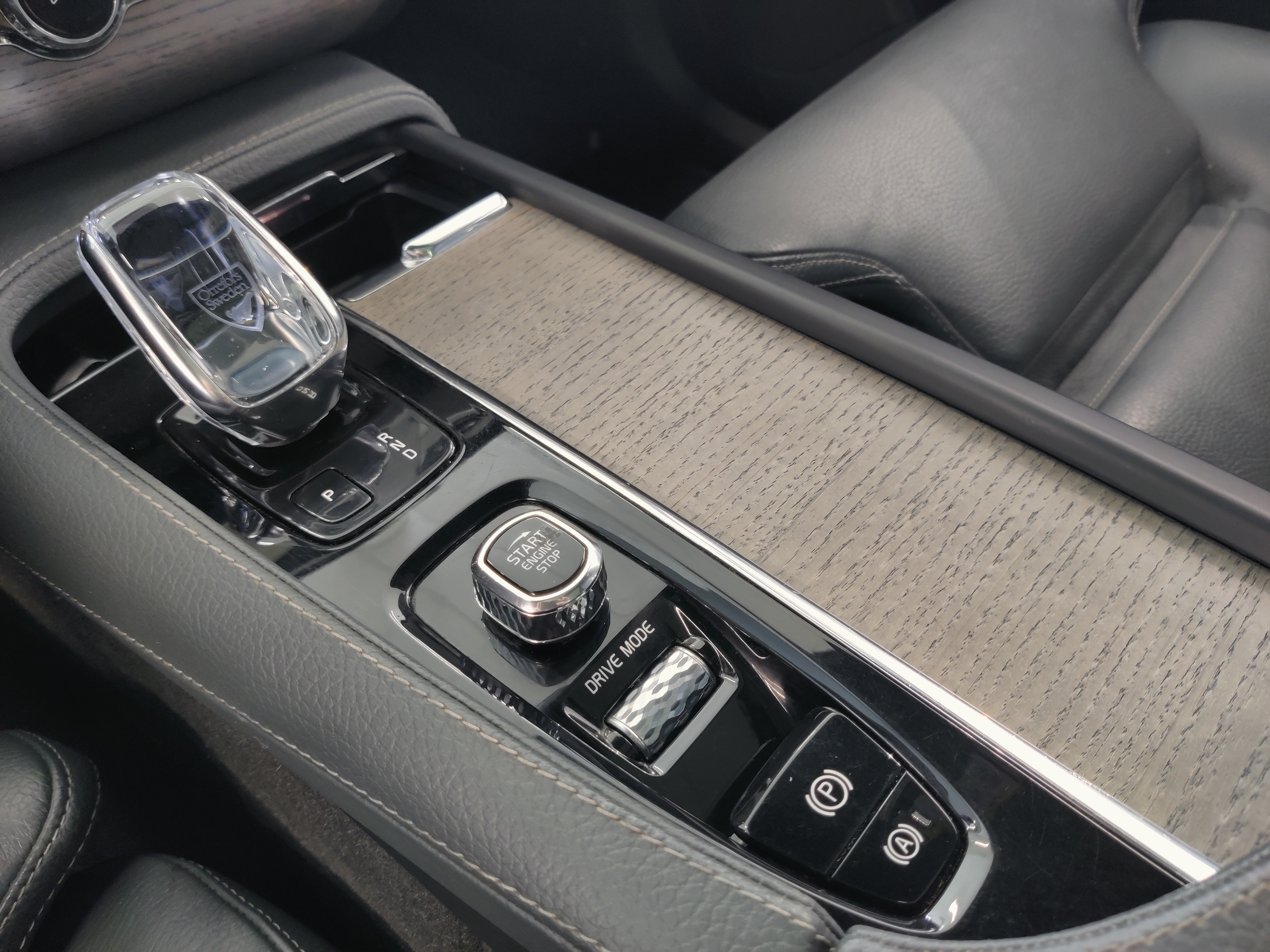 Volvo XC90 T8 TWE AWD INSCRIPTION TAKUU 12KK/20TKM