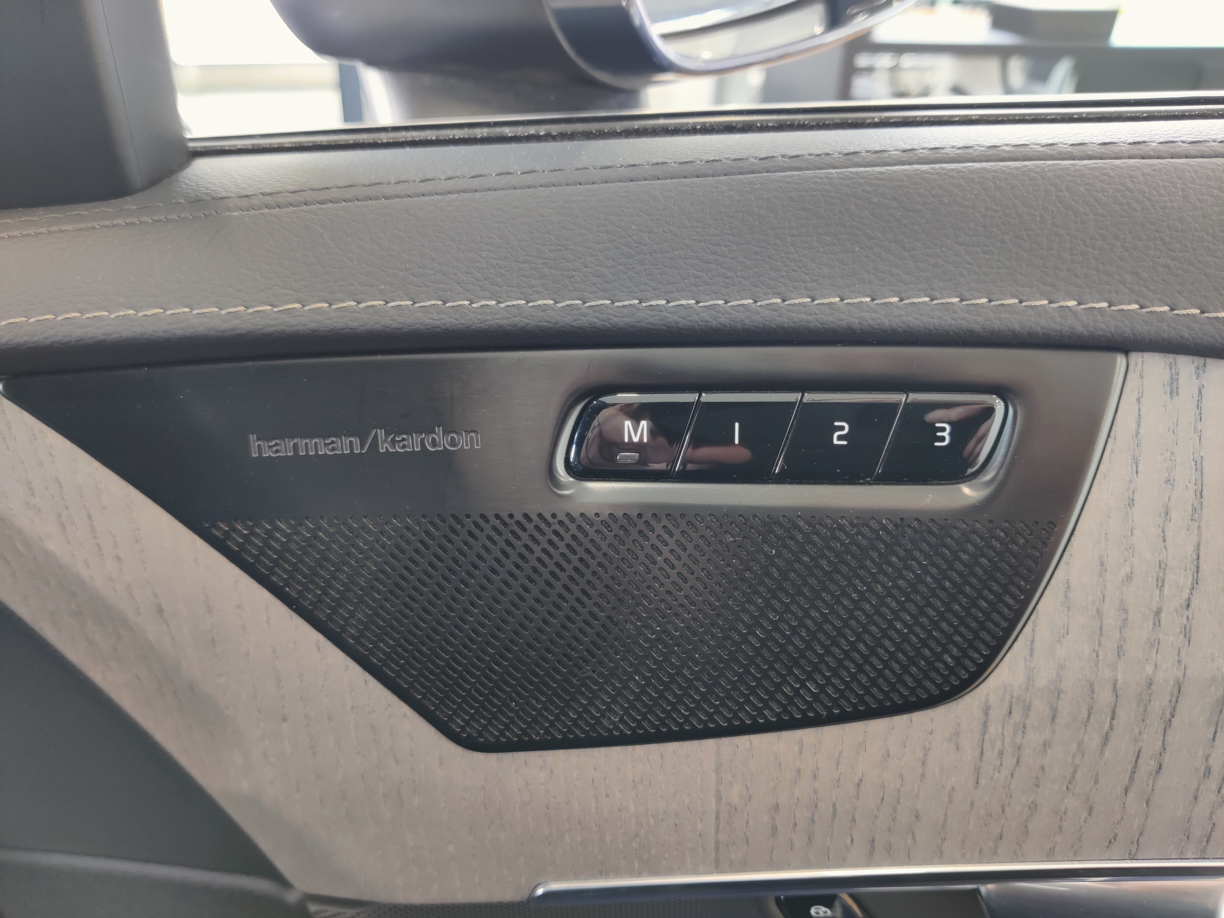 Volvo XC90 T8 TWE AWD INSCRIPTION TAKUU 12KK/20TKM