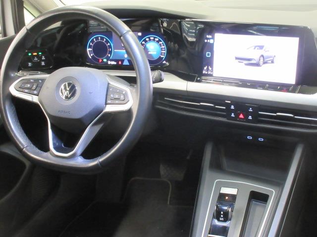 Volkswagen GOLF FIRST EDITION 1,5 ETSI 110 KW (MHEV) DSG-AUTOMAATT