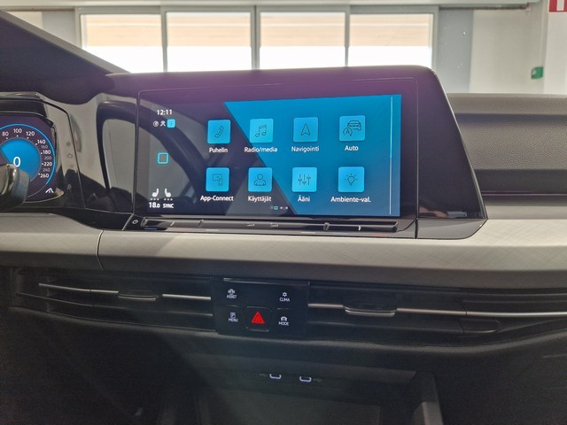 Volkswagen GOLF FIRST EDITION 1,5 ETSI 110 KW (MHEV) DSG-AUTOMAATT
