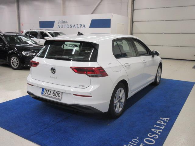Volkswagen GOLF FIRST EDITION 1,5 ETSI 110 KW (MHEV) DSG-AUTOMAATT