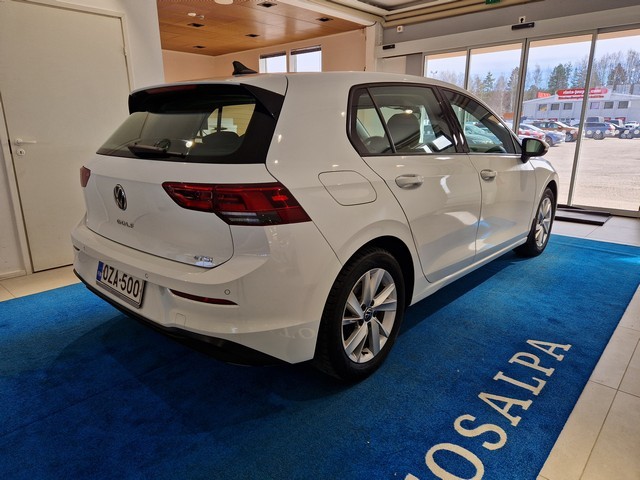 Volkswagen GOLF FIRST EDITION 1,5 ETSI 110 KW (MHEV) DSG-AUTOMAATT