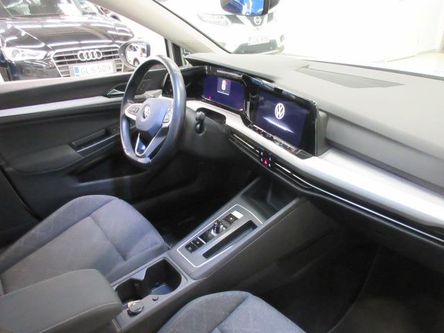 Volkswagen GOLF FIRST EDITION 1,5 ETSI 110 KW (MHEV) DSG-AUTOMAATT