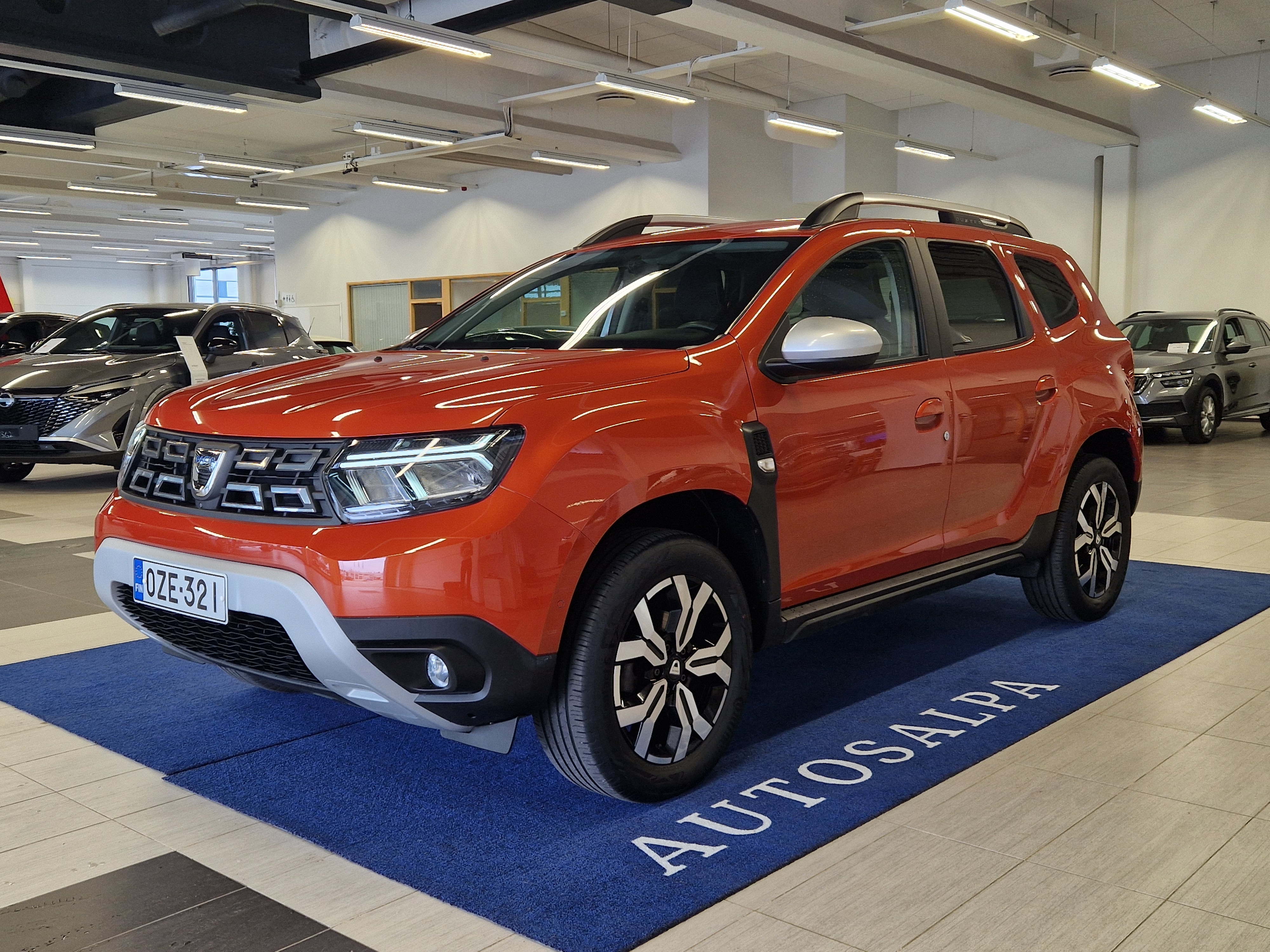 Dacia DUSTER TCE 150 4X2 AUT PRESTIGE TAKUU 12KK/20TKM.