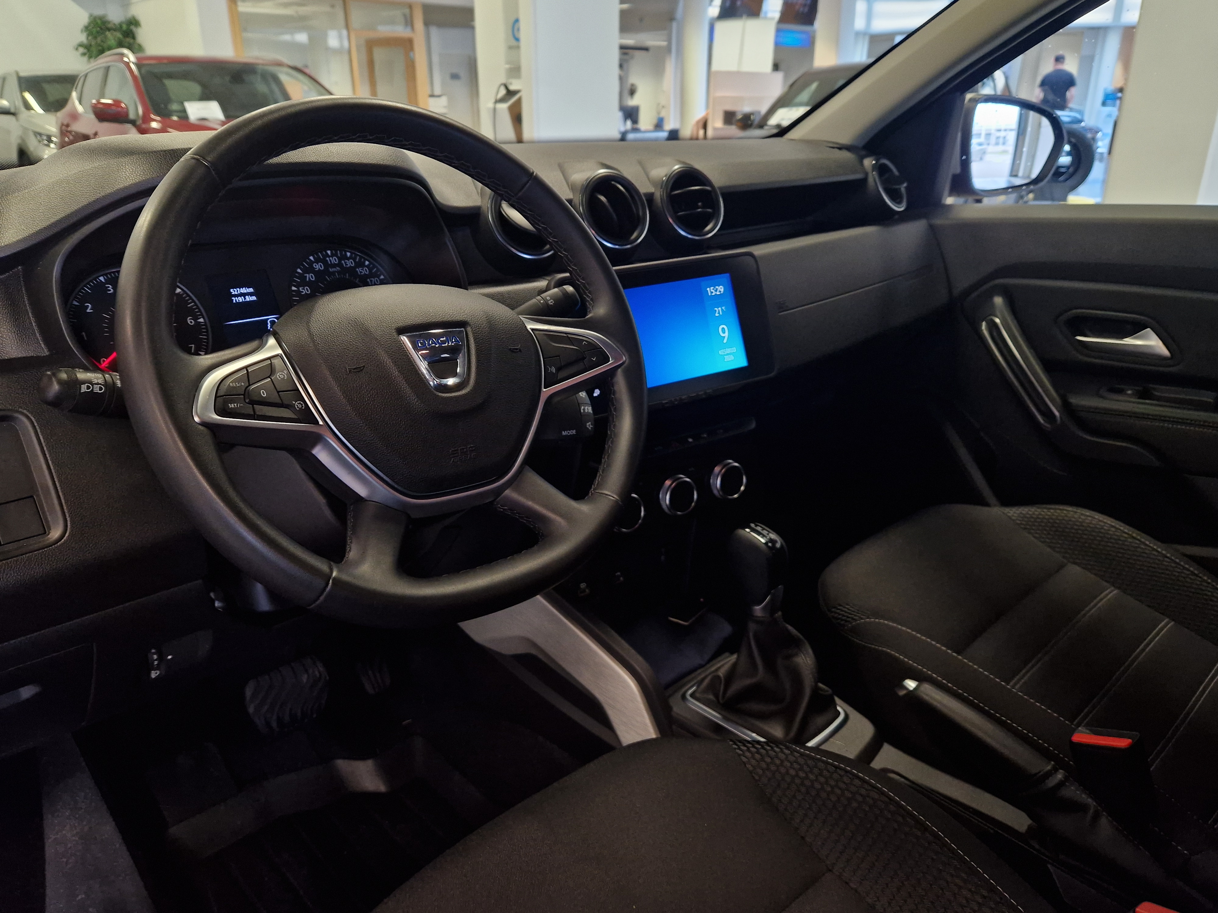 Dacia DUSTER TCE 150 4X2 AUT PRESTIGE TAKUU 12KK/20TKM.
