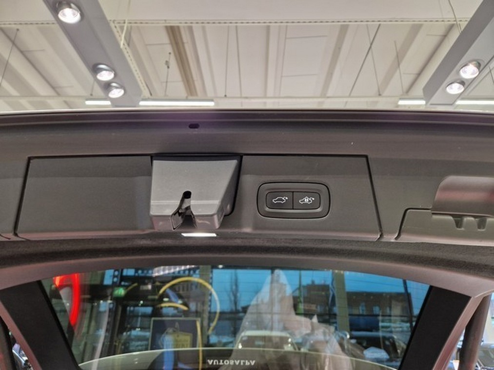 Volvo V90 T8 AWD INSCRIPTION AUT TAKUU 12KK/20TKM