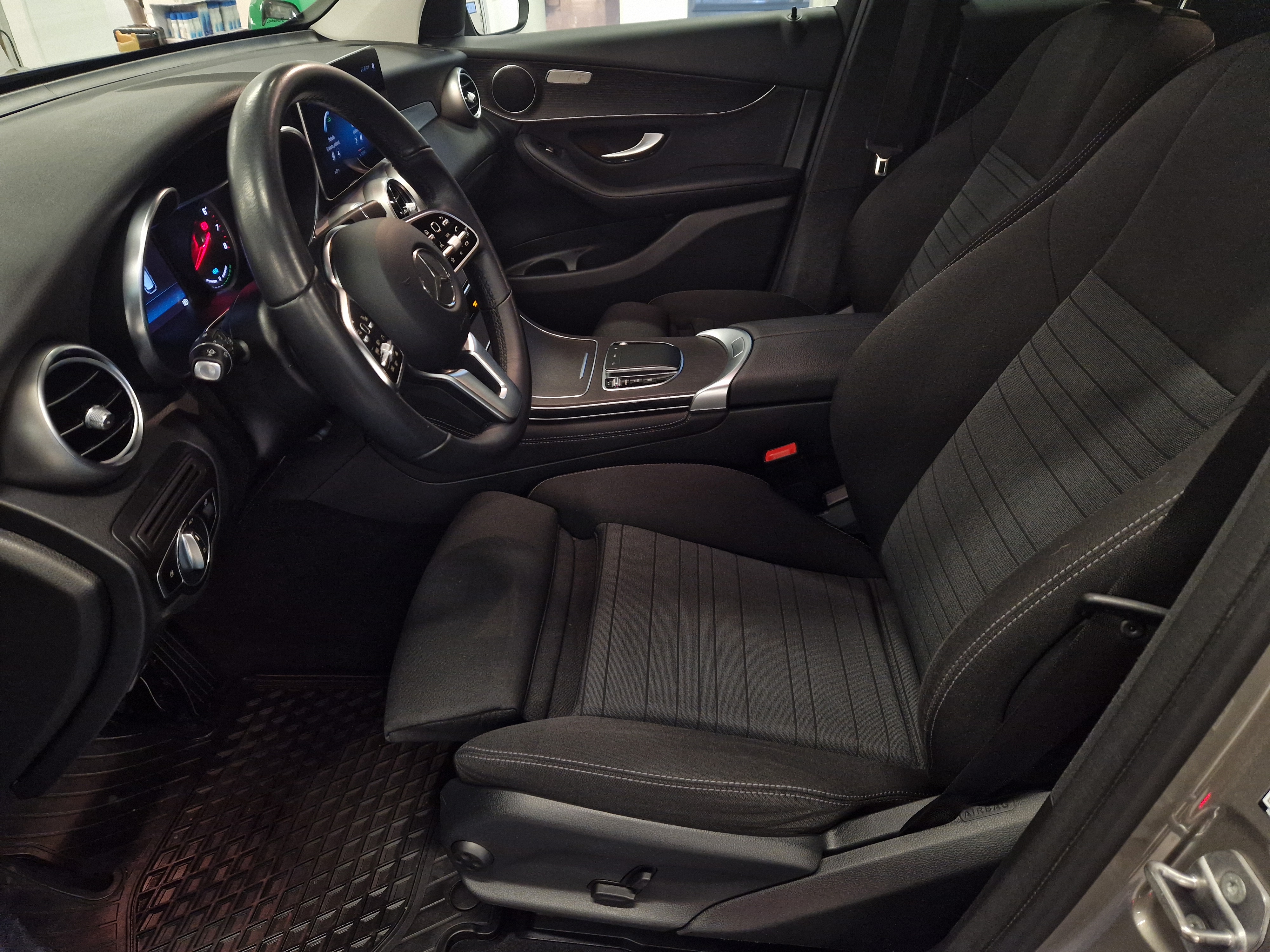 Mercedes-benz GLC 300 E 4MATIC A BUSINESS EQ POWER