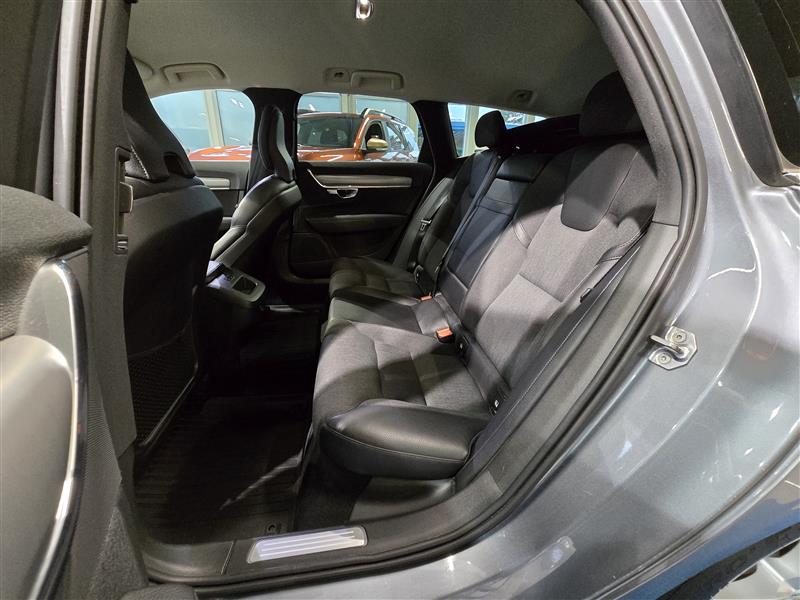 Volvo V90 D4 AWD BUSINESS AUT