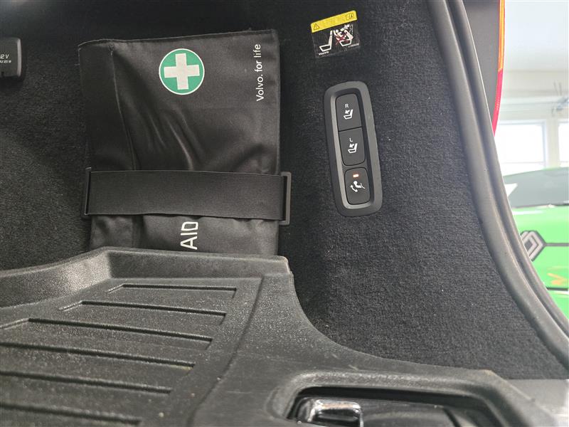 Volvo V90 D4 AWD BUSINESS AUT