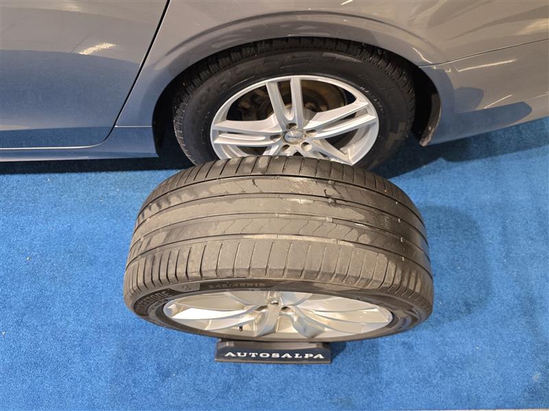 Volvo V90 D4 AWD BUSINESS AUT