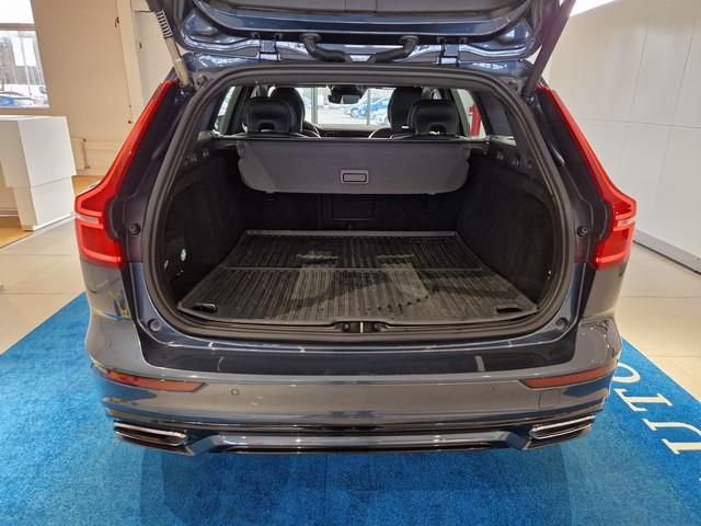 Volvo V60 T8 AWD R-DESIGN AUT. TAKUU 12KK/20TKM