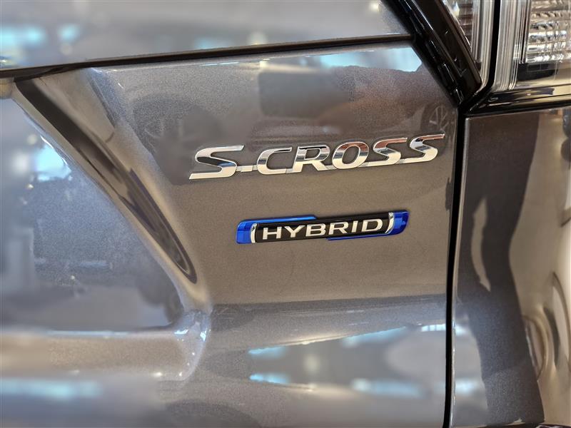 Suzuki S-CROSS 1.5 HYBRID 4WD GL+6AGS-AUT.TAKUU 24KK/40TKM