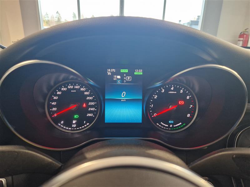 Mercedes-benz C 300 E 4MATIC A AVANTGARDE EQ. TAKUU 24KK/40TKM