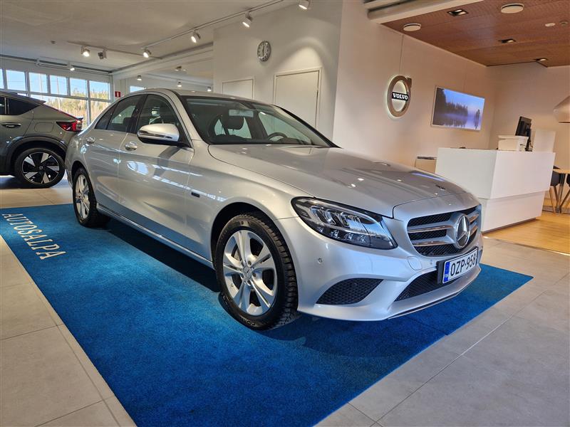 Mercedes-benz C 300 E 4MATIC A AVANTGARDE EQ. TAKUU 24KK/40TKM