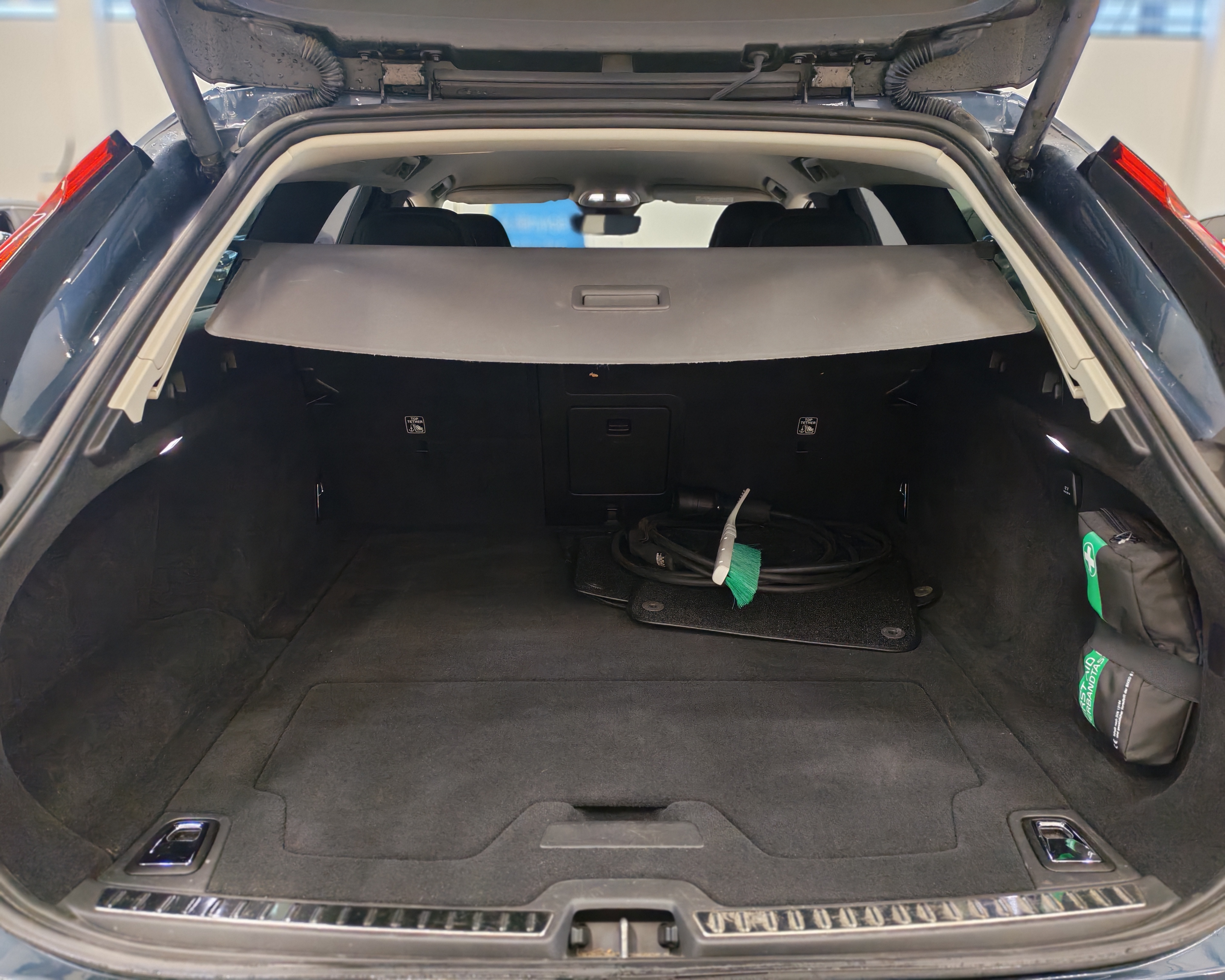 Volvo V90 T6 AWD LONG RANGE PLUS BRIGHT TAKUU 24KK/40TKM