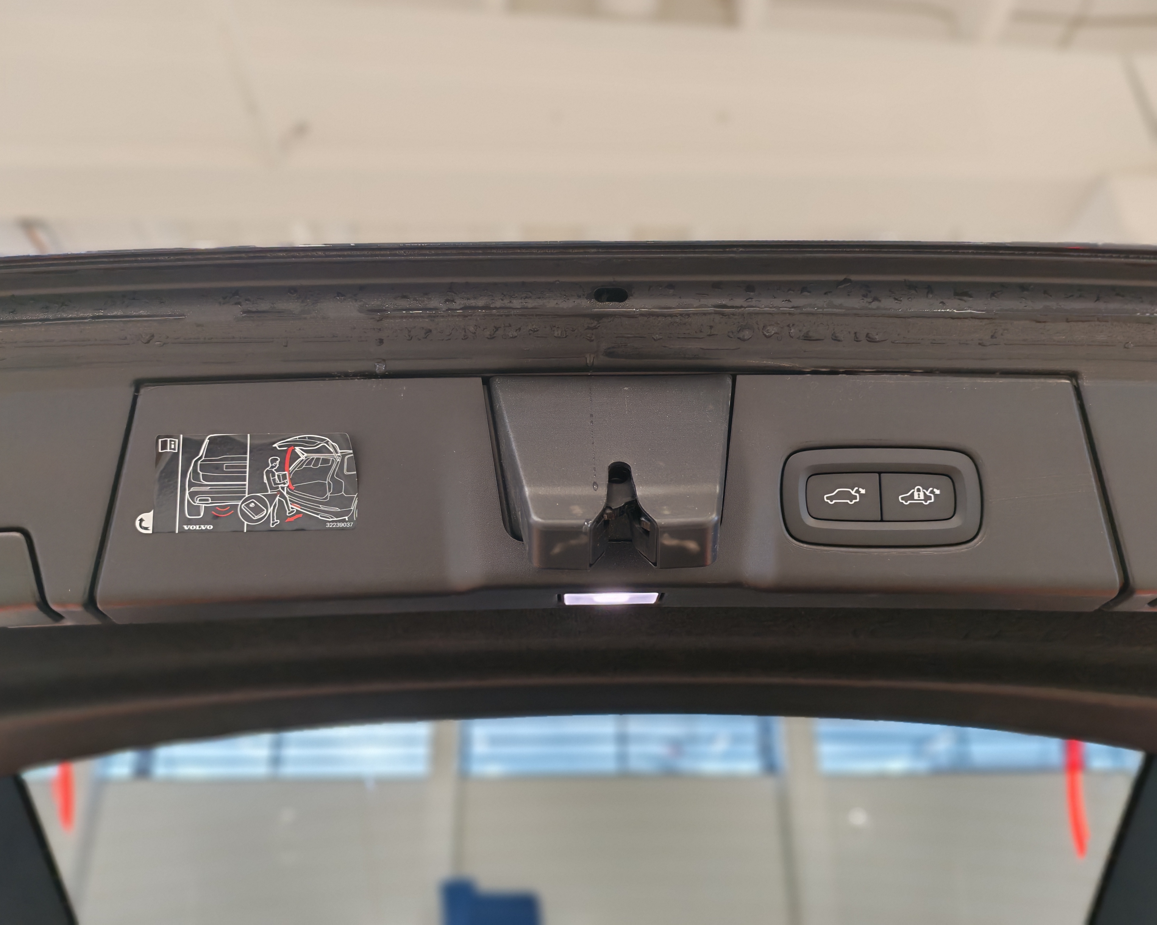 Volvo V90 T6 AWD LONG RANGE PLUS BRIGHT TAKUU 24KK/40TKM