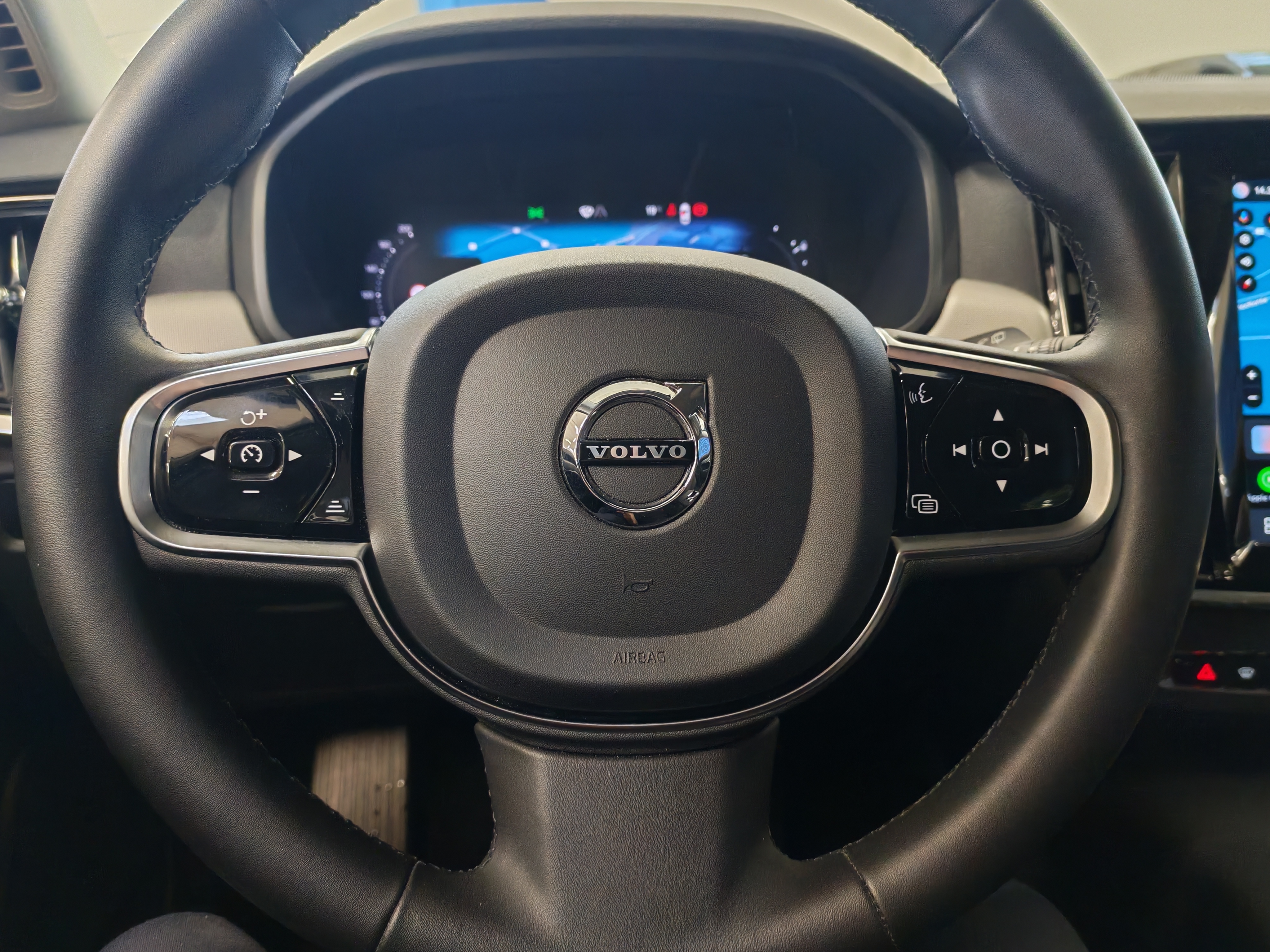 Volvo V90 T6 AWD Long Range Plus Bright 2024, photo 5/20