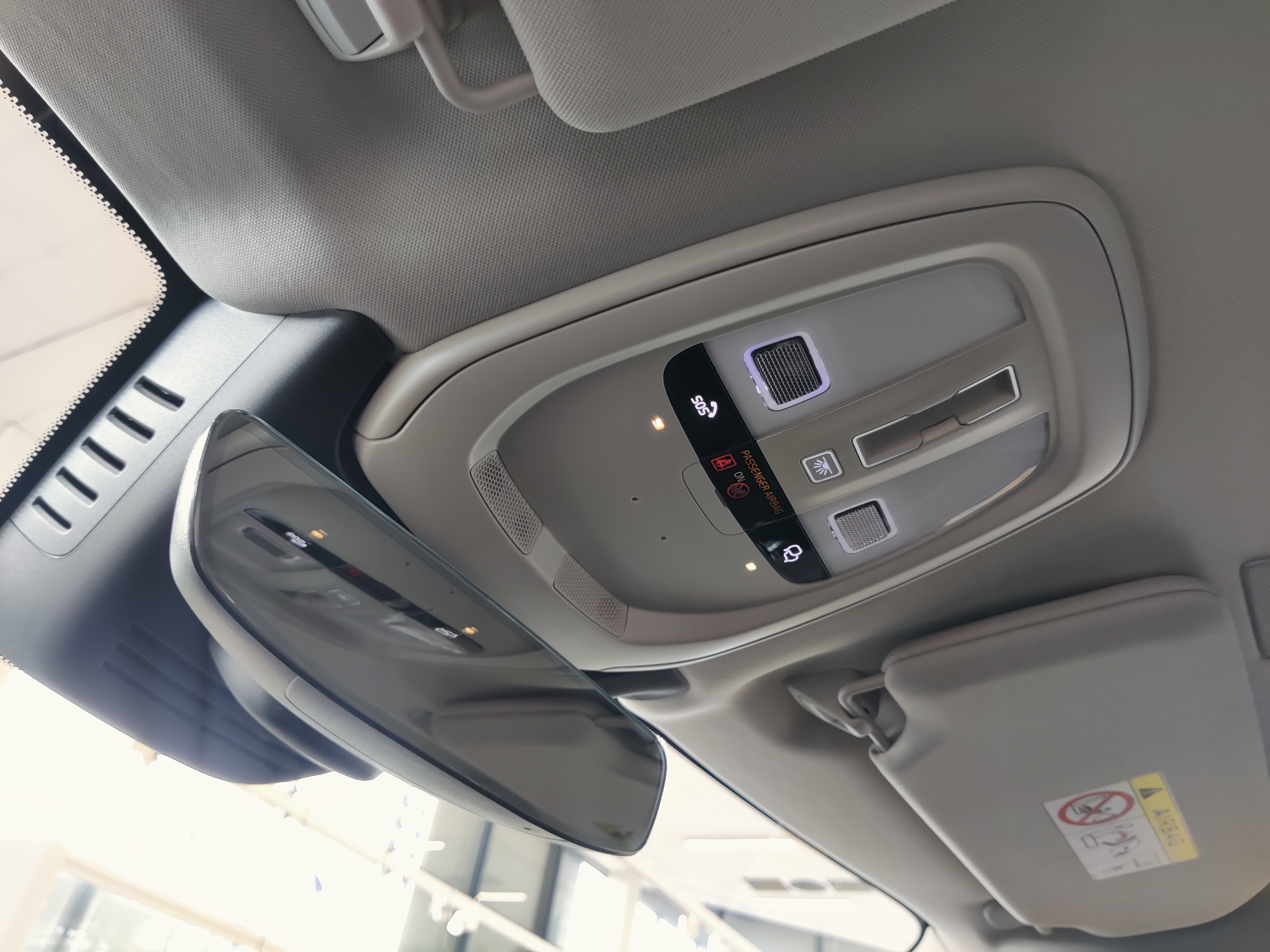 Volvo XC90 T8 AWD LONG RANGE ULTIMATE BRIGHT TAKUU 24KK/40TKM