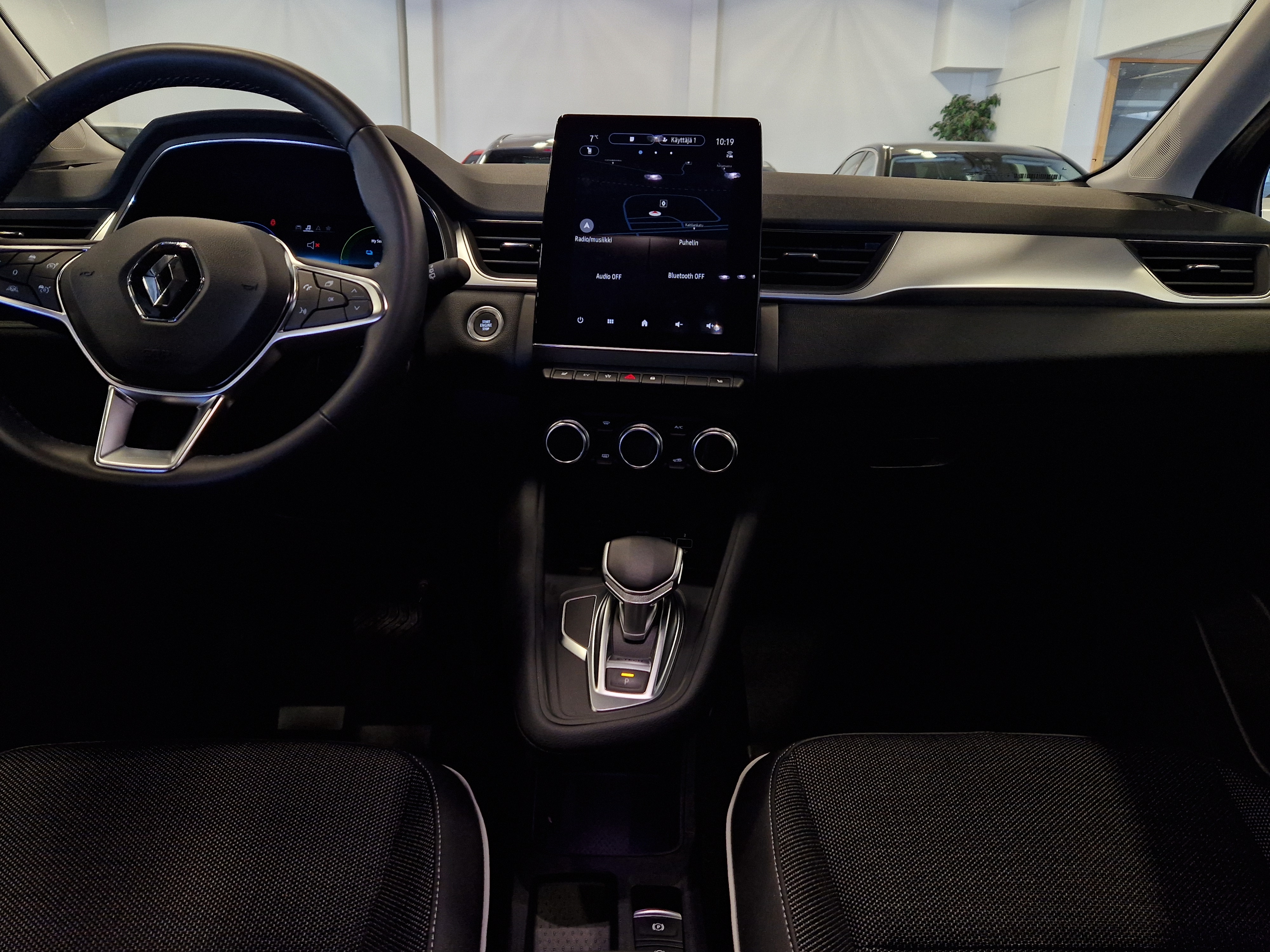 Renault CAPTUR E-TECH FULL HYBRID 145 TECHNO.