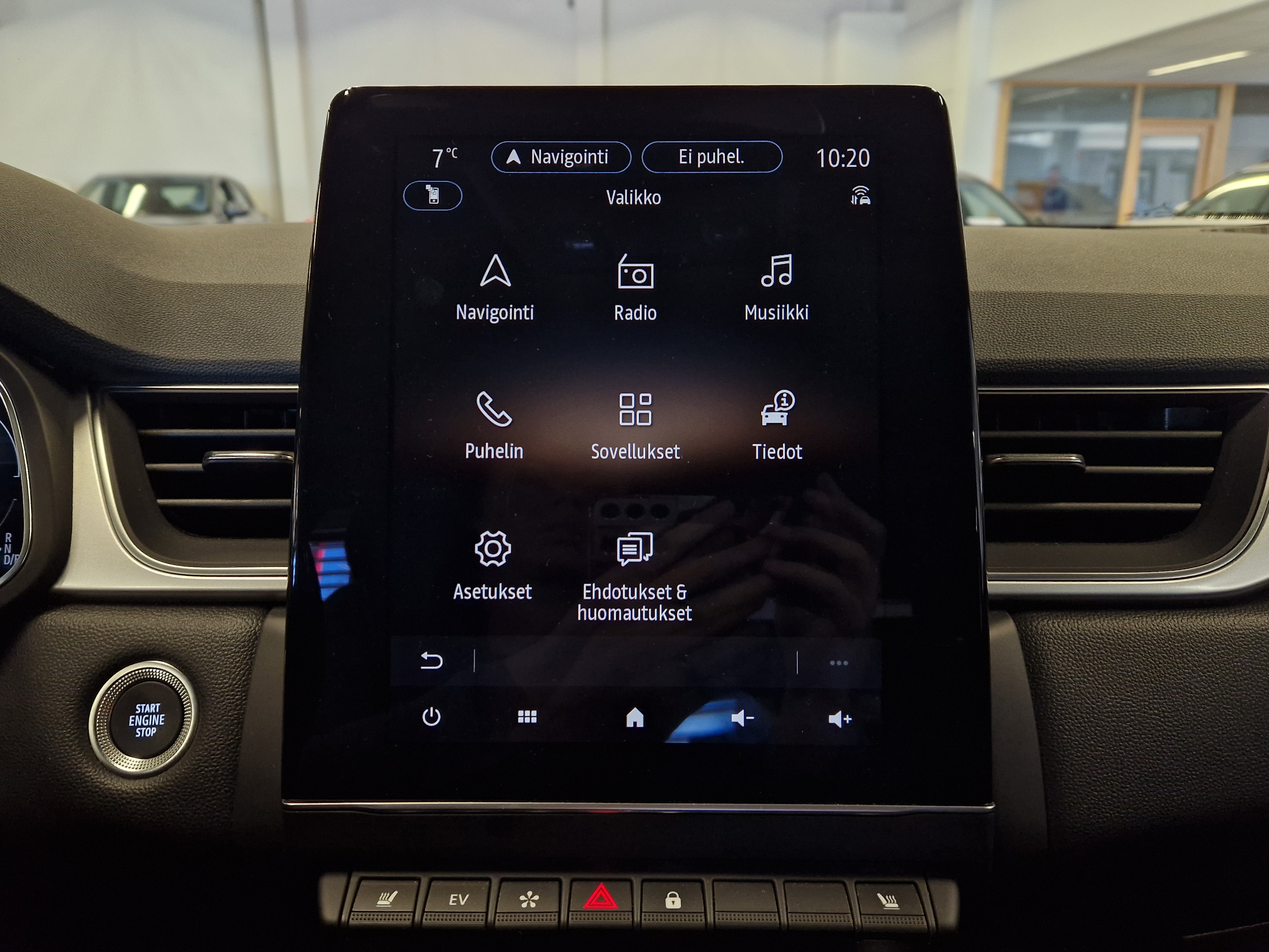 Renault CAPTUR E-TECH FULL HYBRID 145 TECHNO.