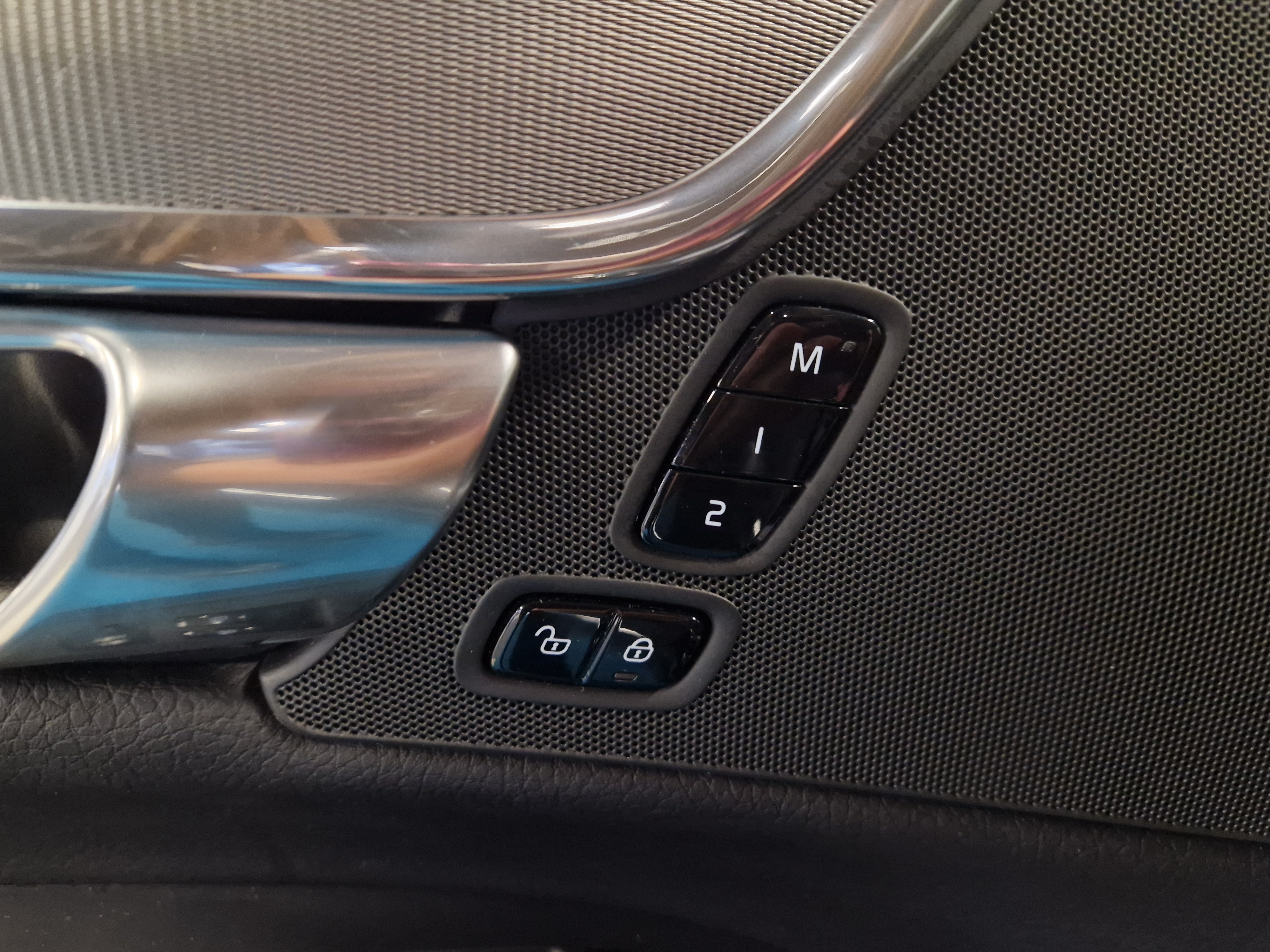 Volvo V90 T8 TWE AWD INSCRIPTION AUT TAKUU 24KK/40TKM